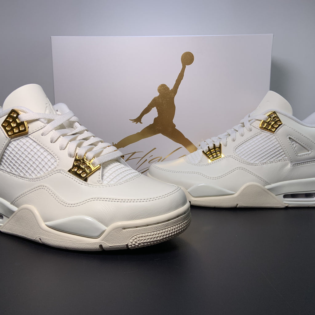 Air Jordan 4 Retro "Metallic Gold"
