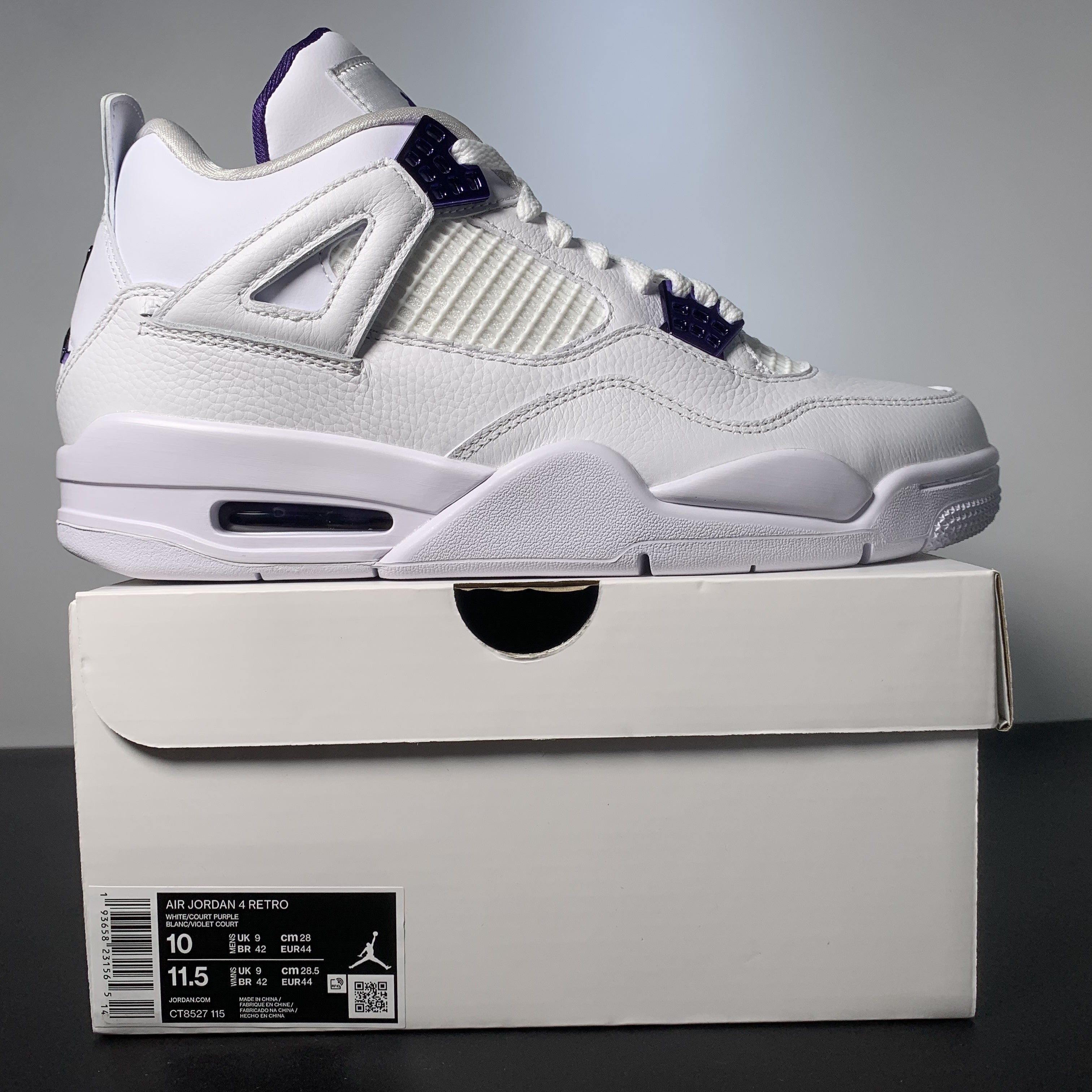Air Jordan 4 Retro "Metallic Purple"