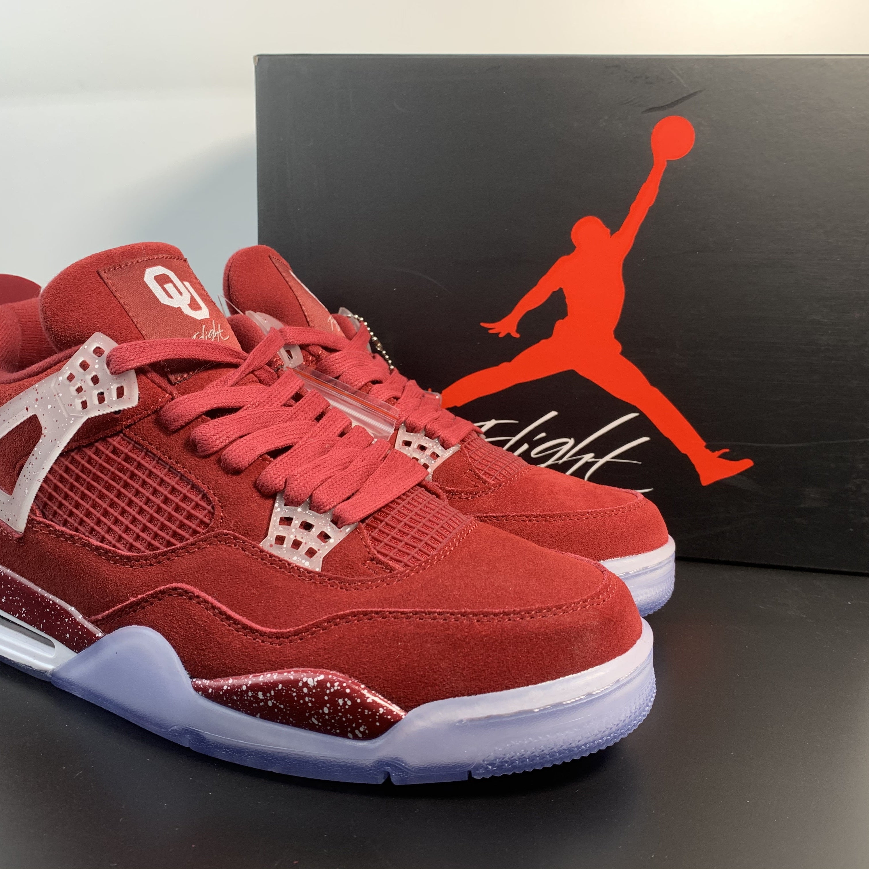Nike Air Jordan 4 Retro PE "Oklahoma Sooners"