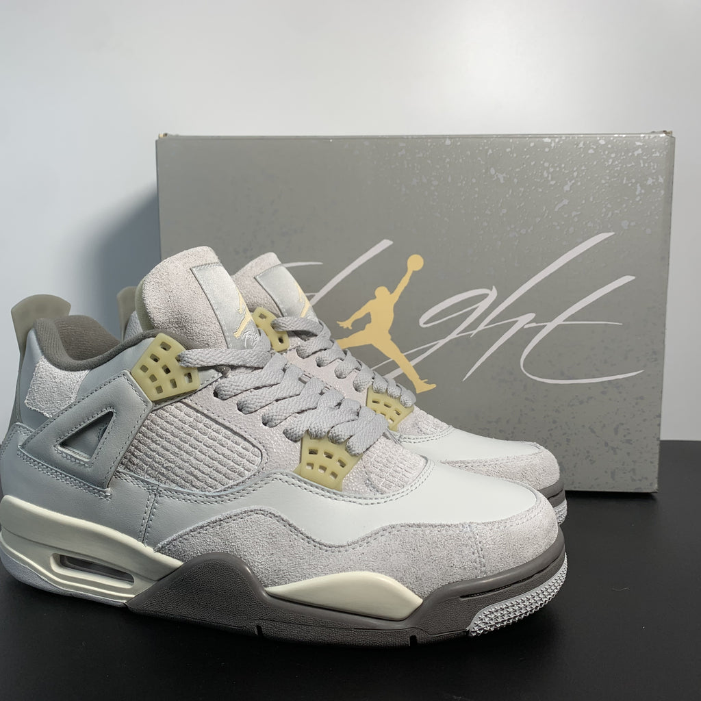 Nike Air Jordan 4 Retro SE "Craft Photon Dust"