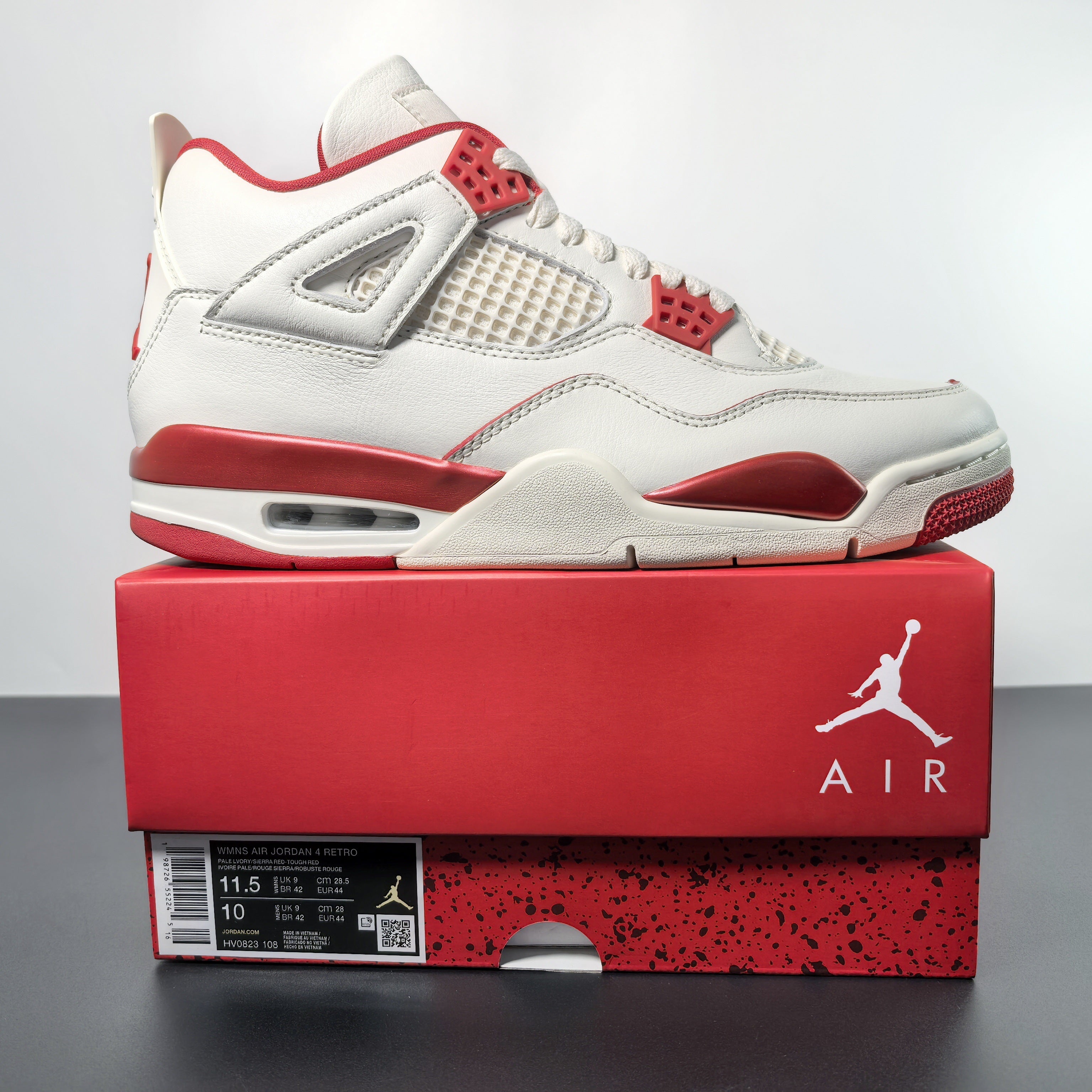 Air Jordan 4 Retro "Metallic Red"