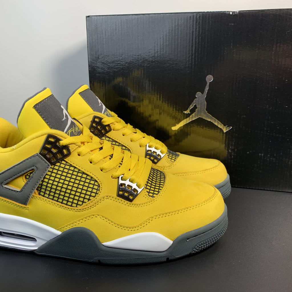 Air Jordan 4 Retro "Lightning"