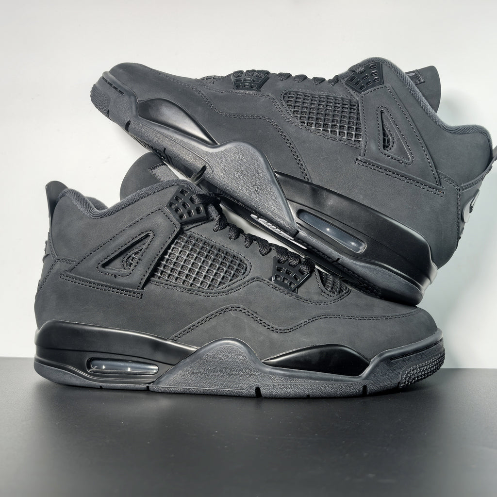 Air Jordan 4 Retro "Black Cat"