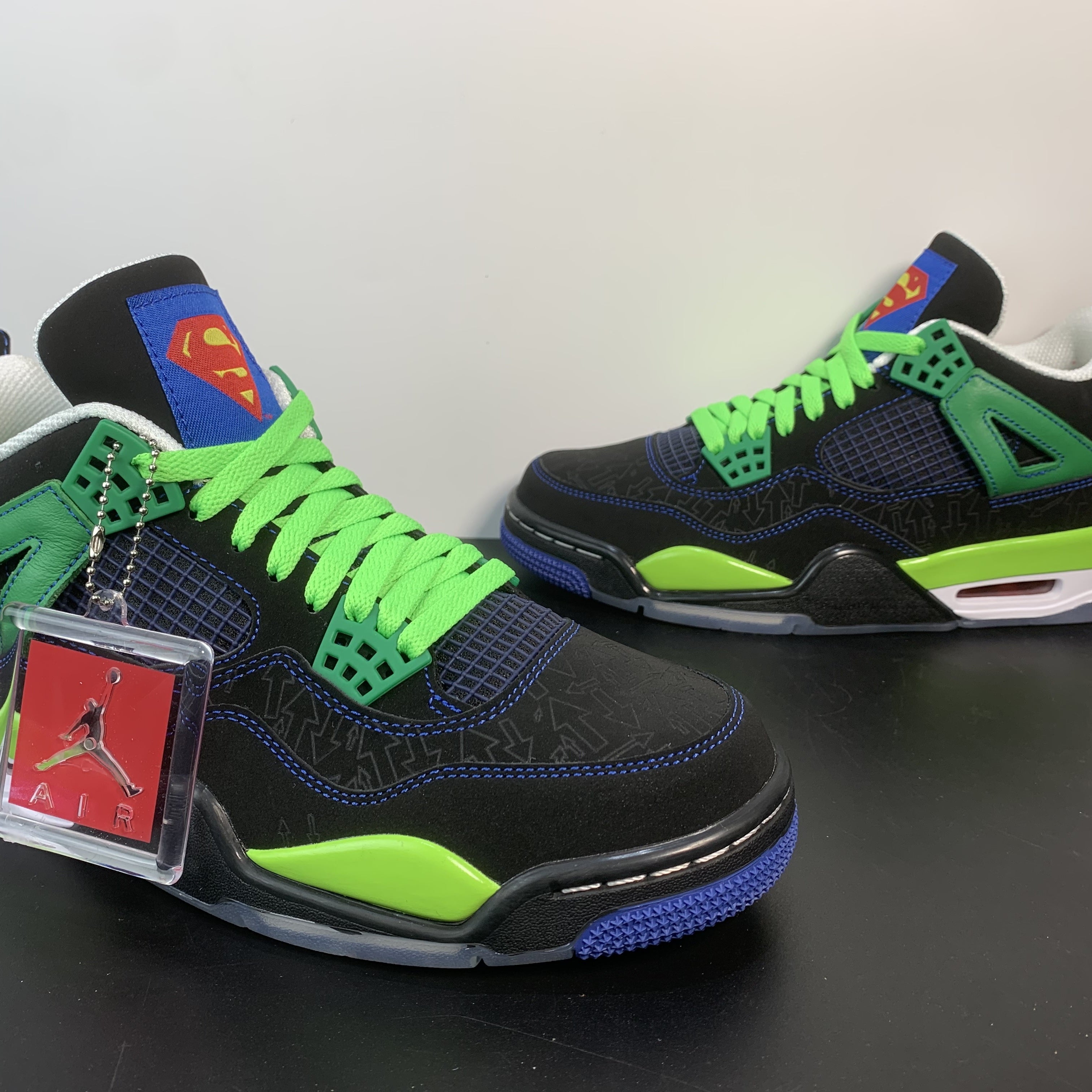 Air Jordan 4 Retro "Doernbecher" (Superman)