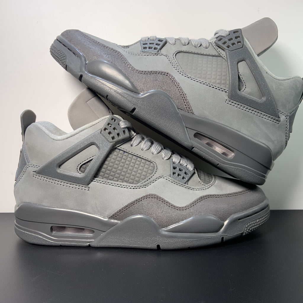 Air Jordan 4 Retro SE "Wet Cement"