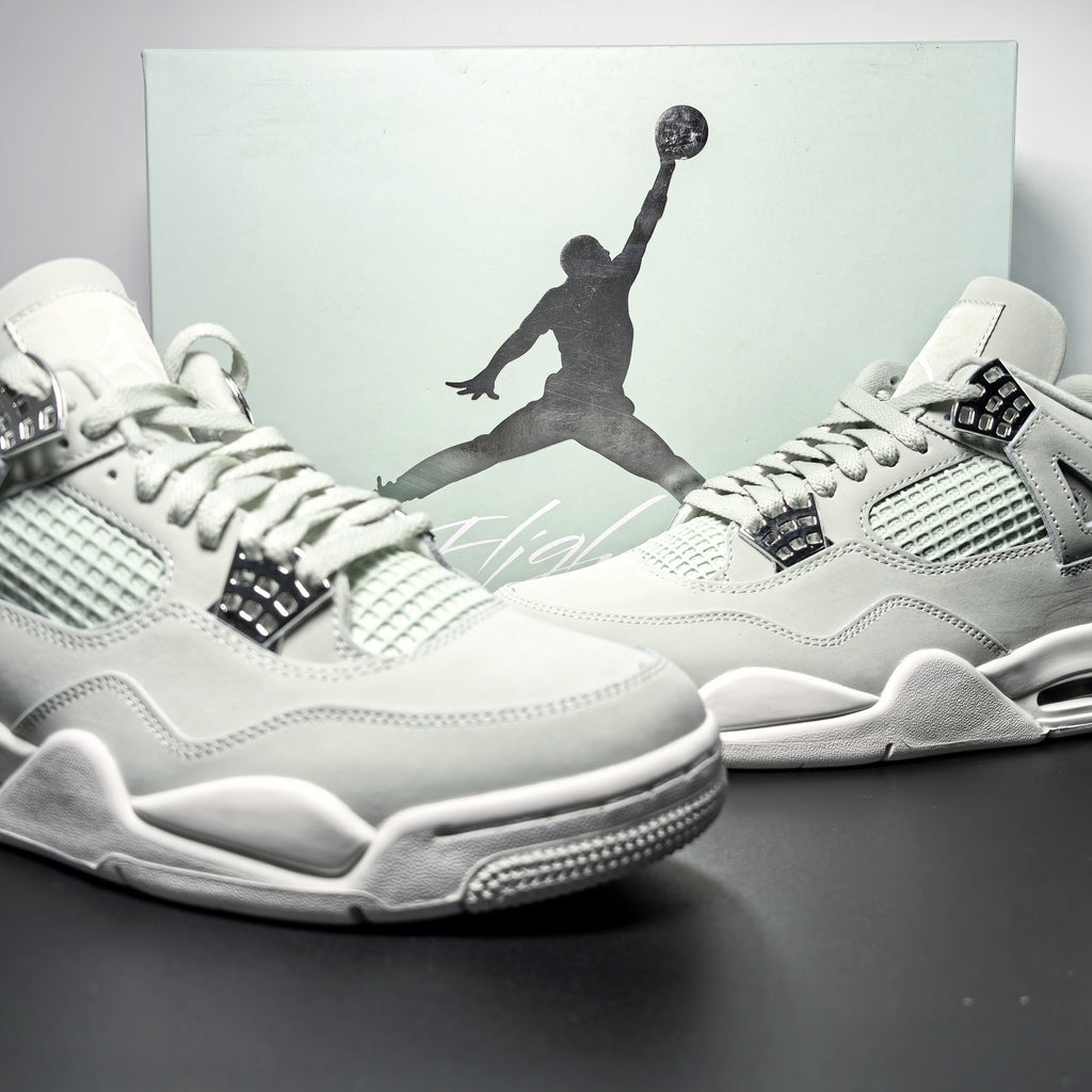 Nike Air Jordan 4 Retro "Seafoam"
