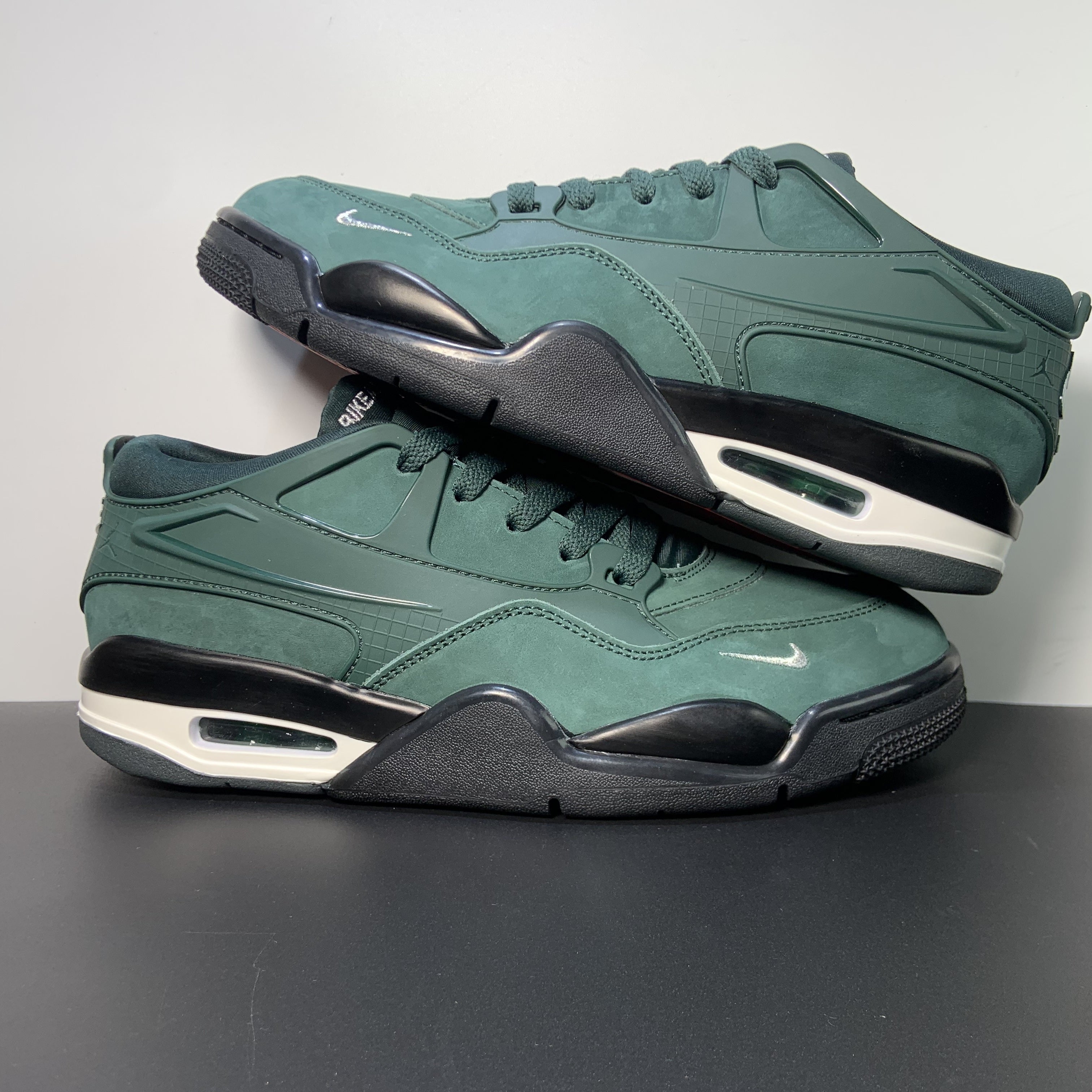 Nigel Sylvester x Air Jordan 4 RM SP "Grandma's Driveway – Pro Green"
