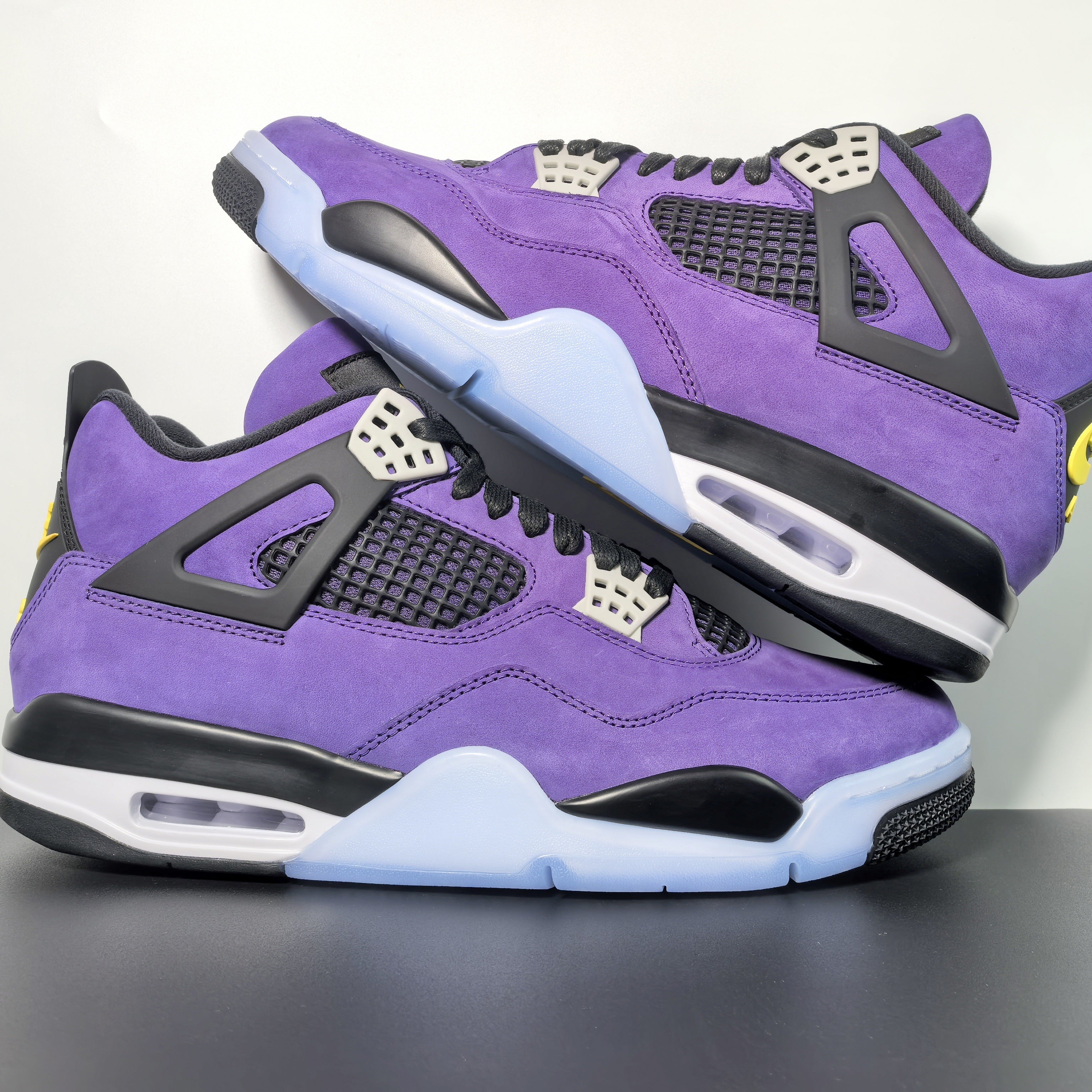 Nike Air Jordan 4 Retro OG "Lakers" / "Imperial Purple"