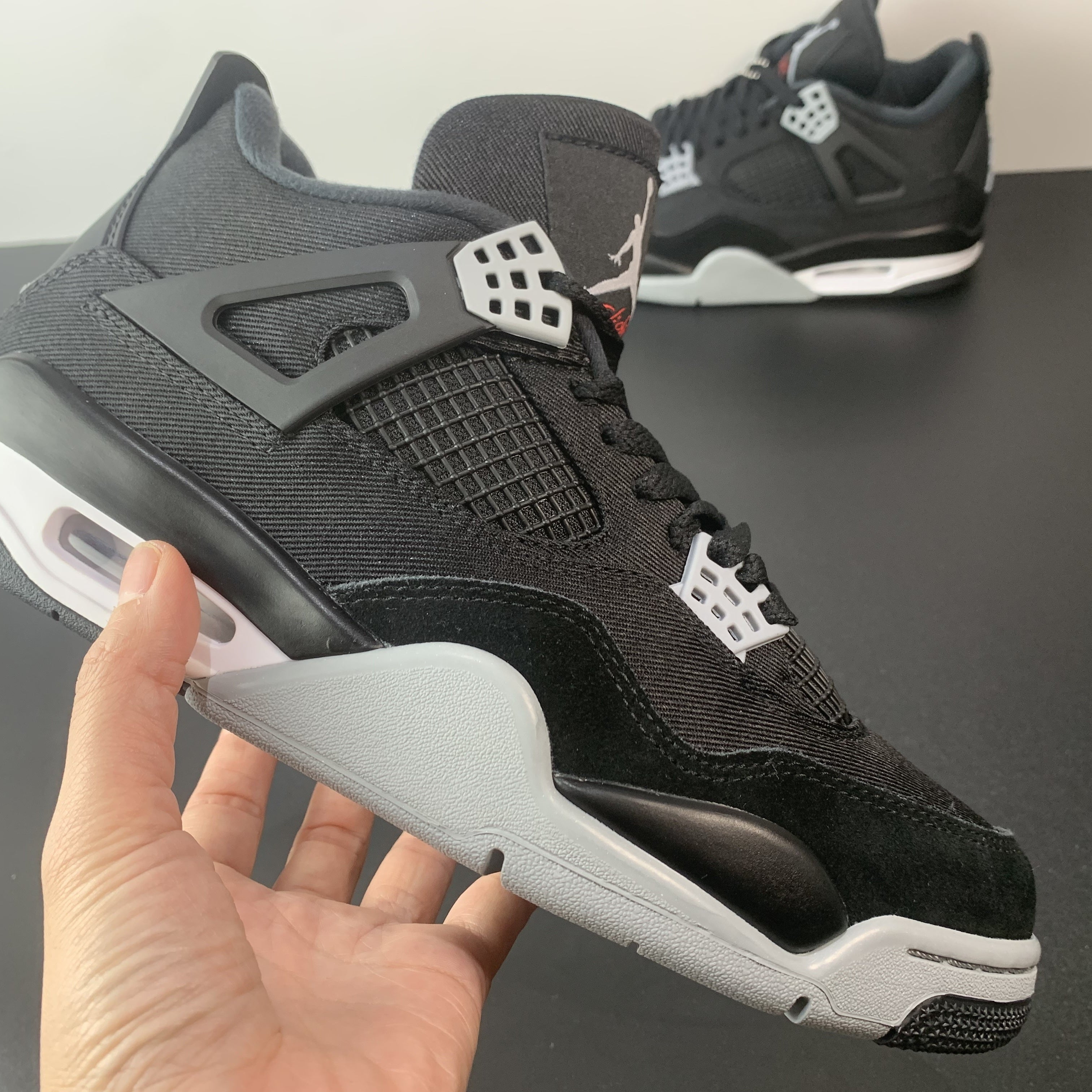 Nike Air Jordan 4 Retro SE "Black Canvas"