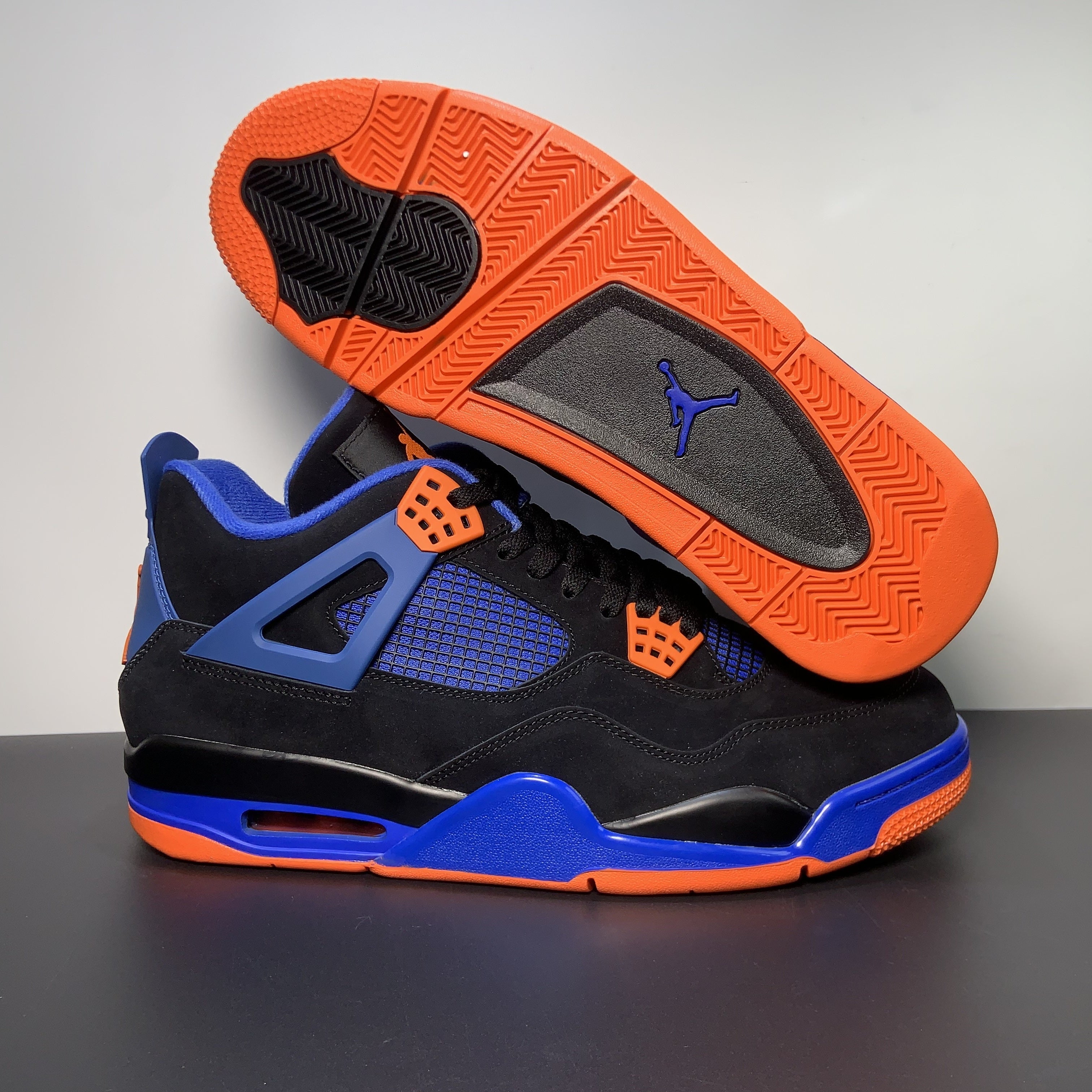 Air Jordan 4 Retro "Cavs" (Cleveland Cavaliers)