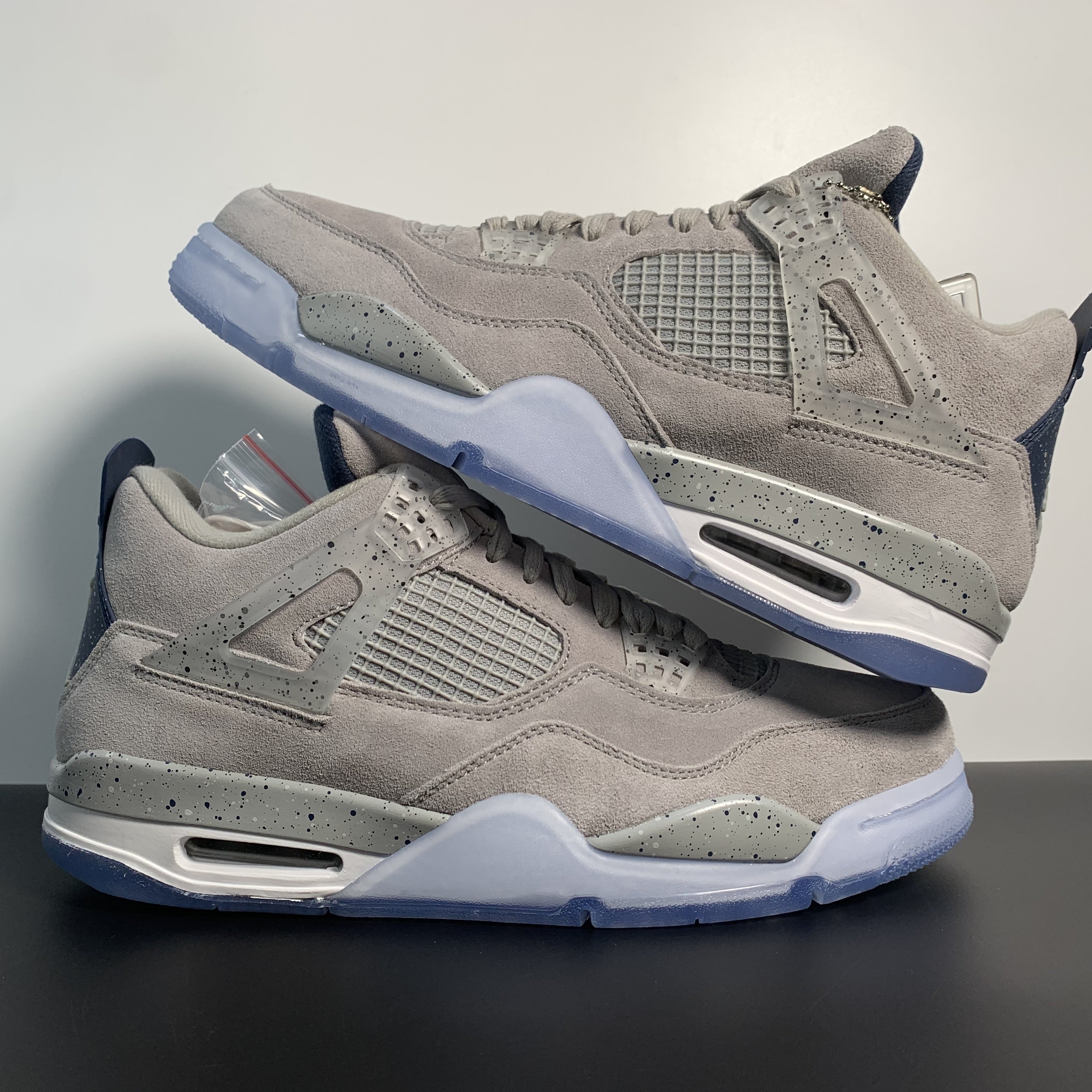 Nike Air Jordan 4 Retro "Georgetown"