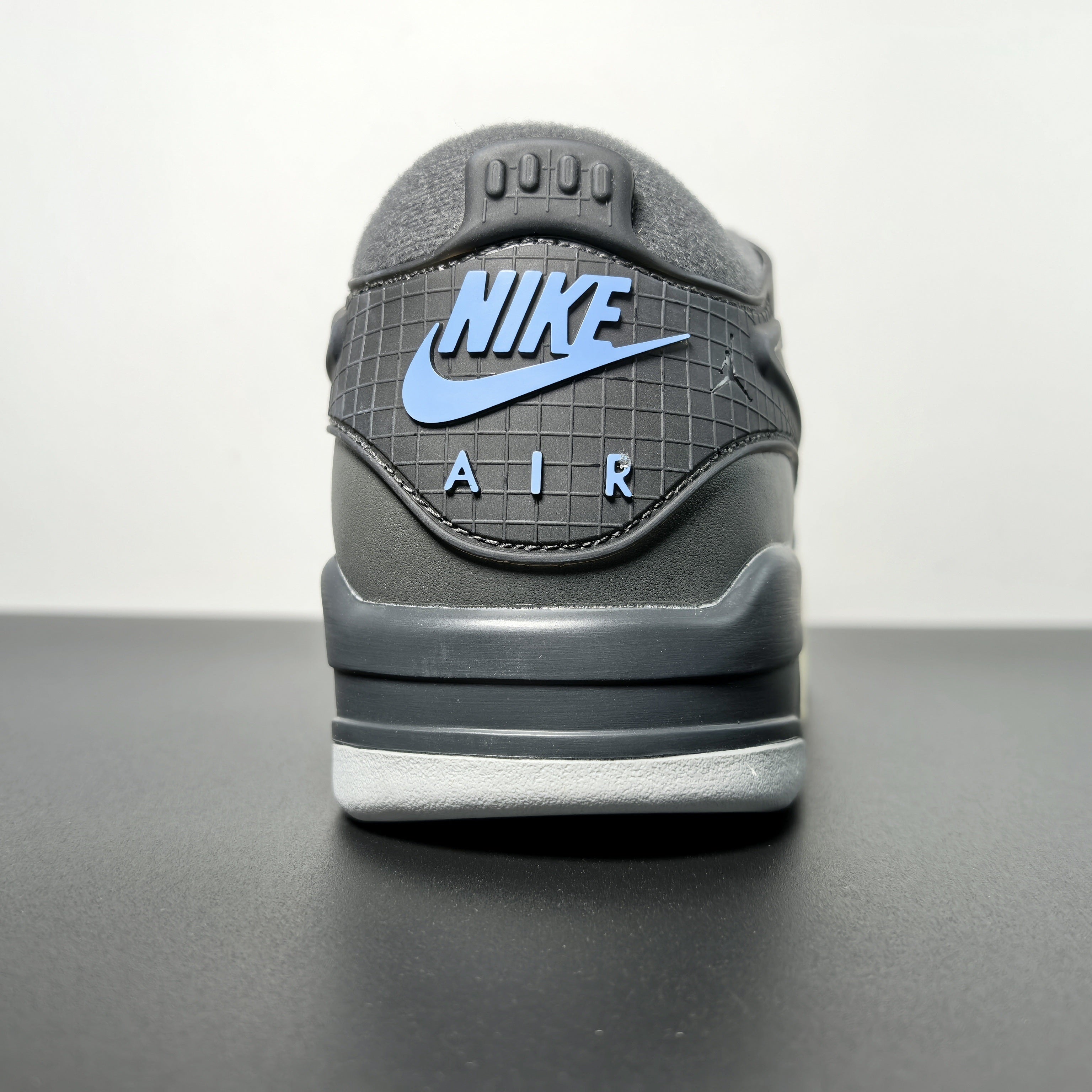 Nike Air Jordan 4 RM "Iron Grey"
