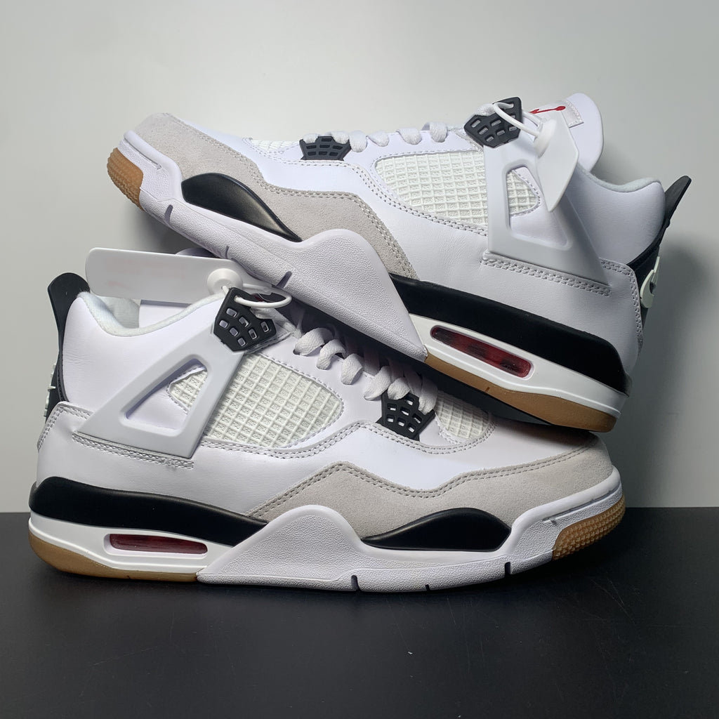 Nike Air Jordan 4 Retro OG "White Cement"