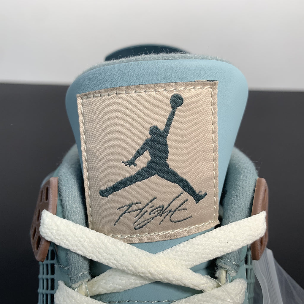 Air Jordan 4 Retro "Snorlax"