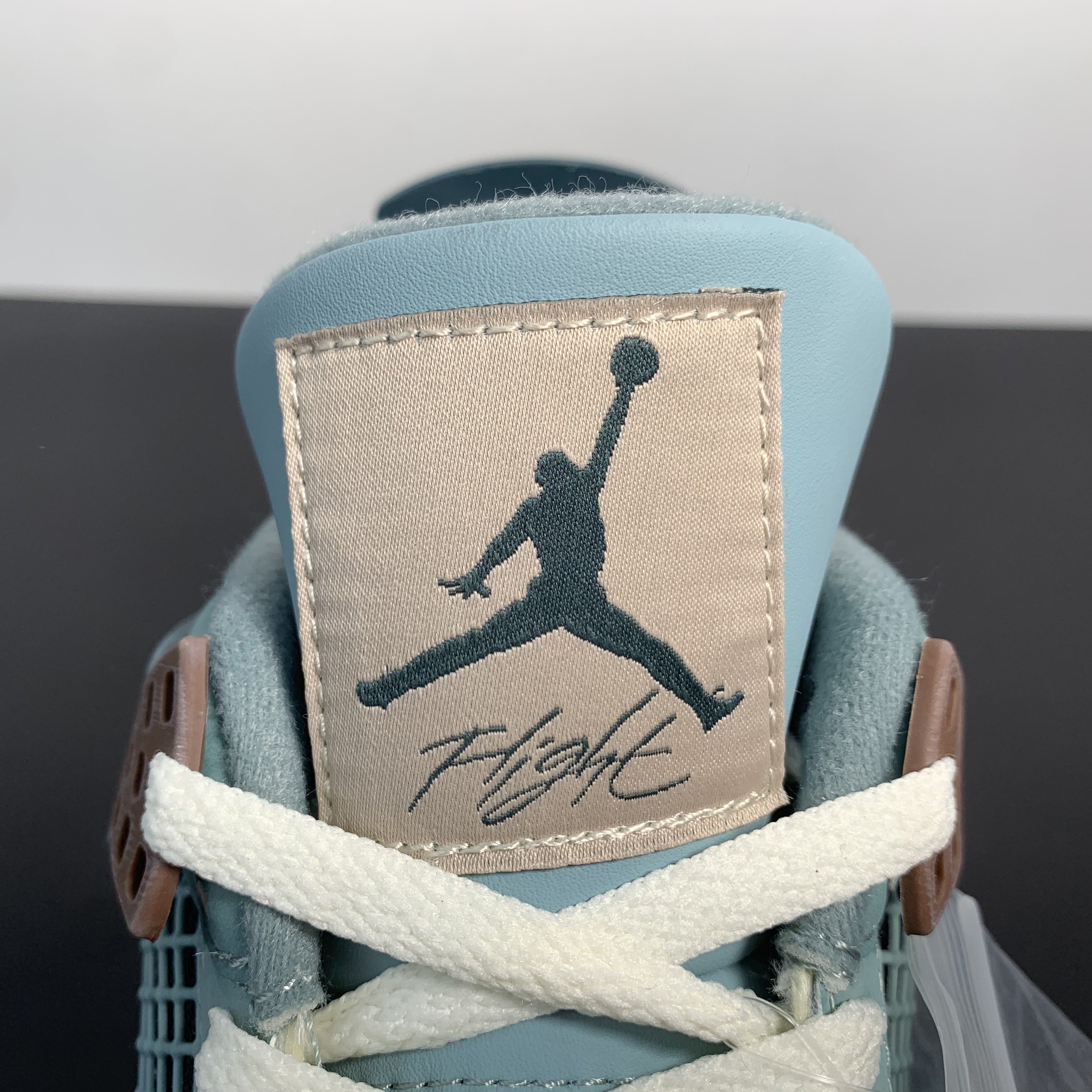 Air Jordan 4 Retro "Snorlax"