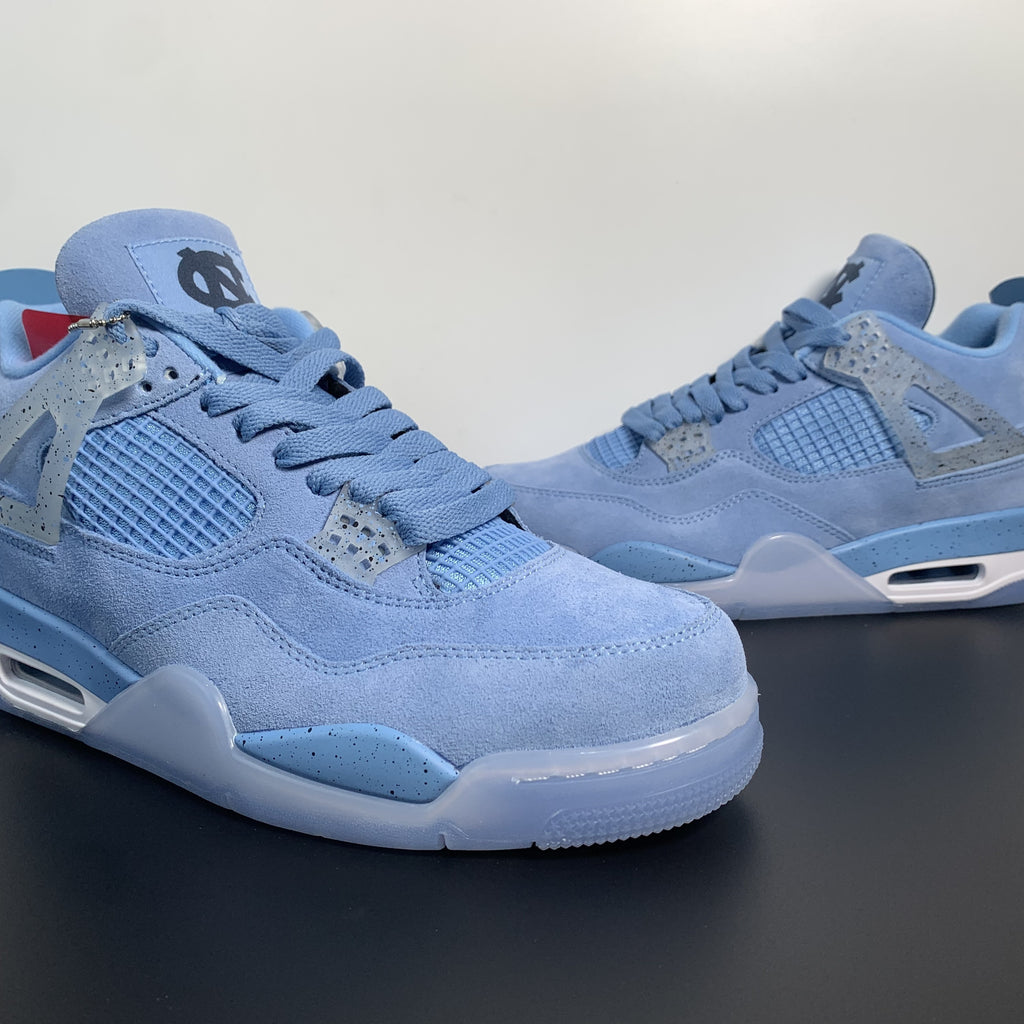 Air Jordan 4 UNC PE
