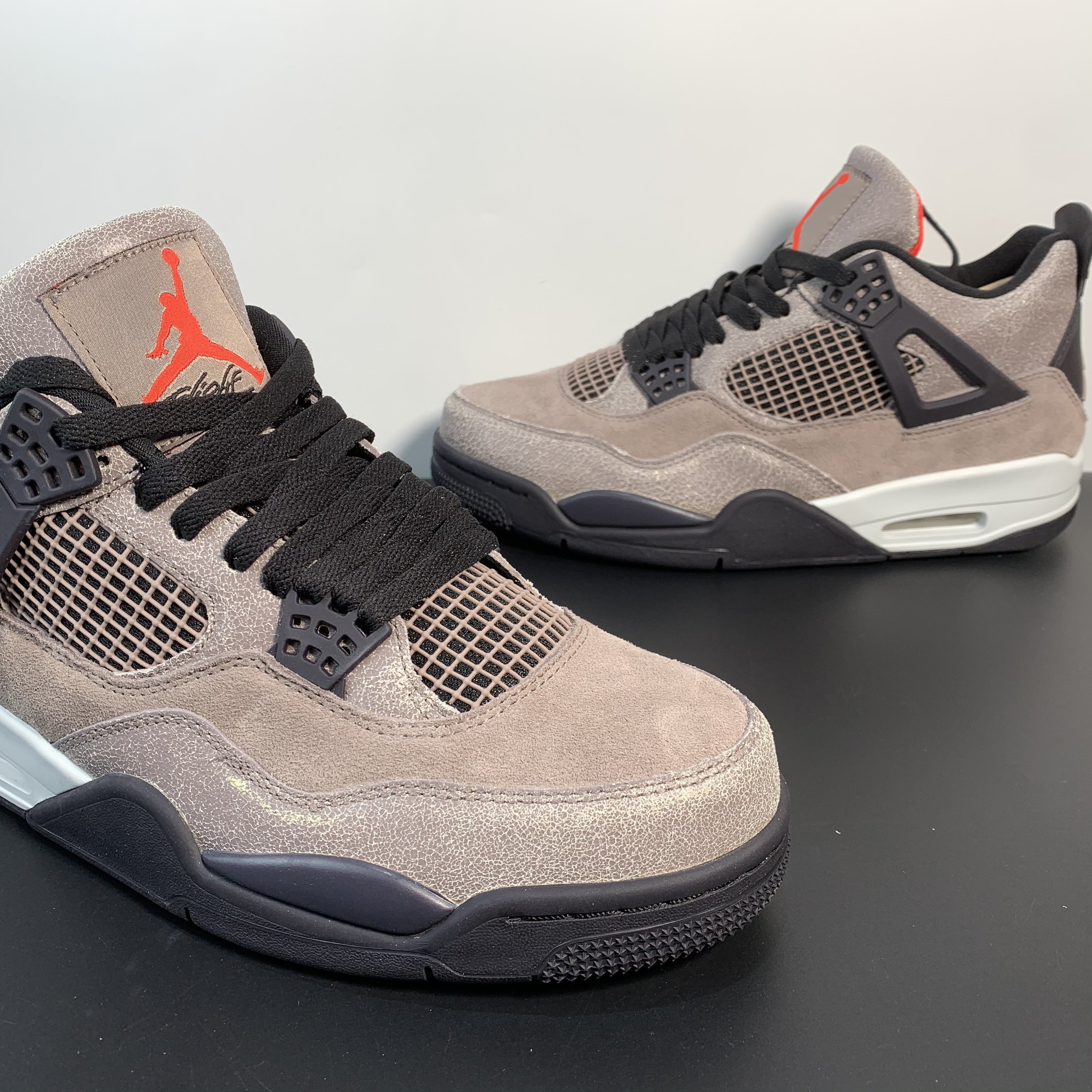 Air Jordan 4 Retro "Taupe Haze"