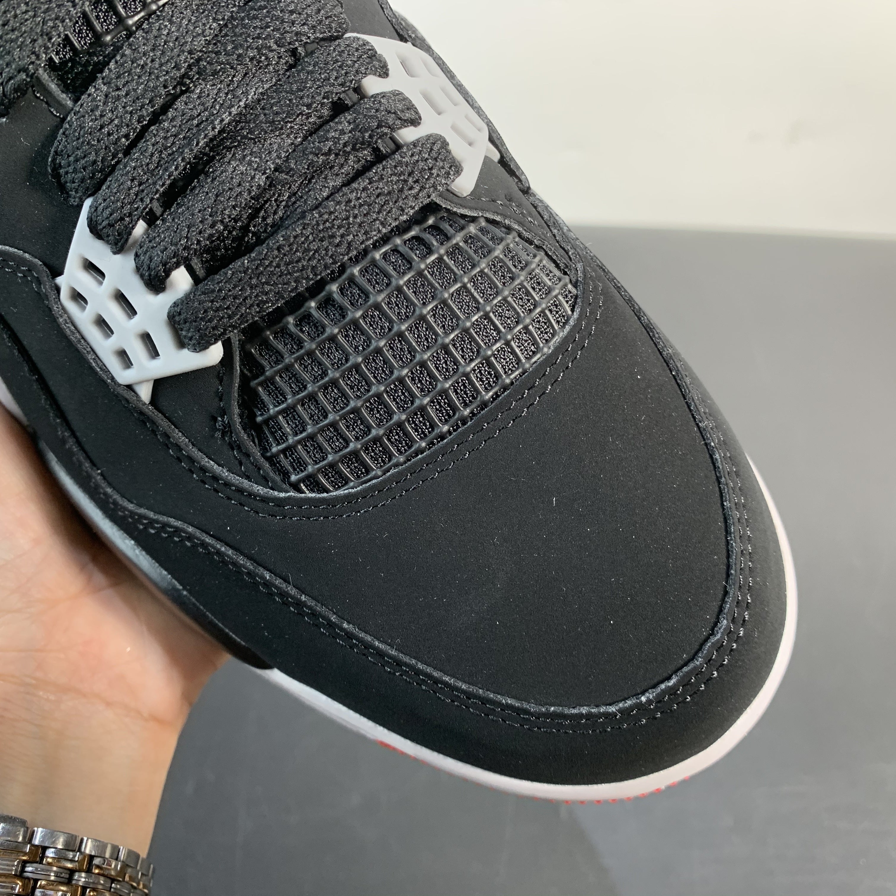 Air Jordan 4 Retro "Bred"