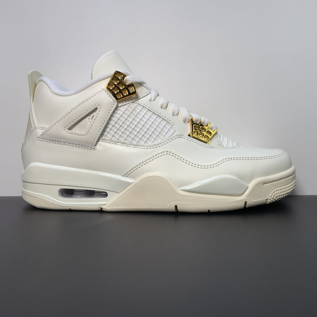 Air Jordan 4 Retro "Metallic Gold"