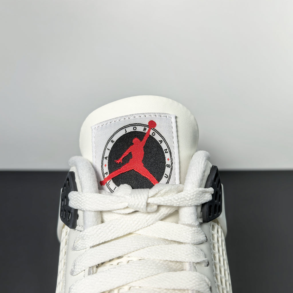 Nike Air Jordan 4 Retro OG "Flight Club"