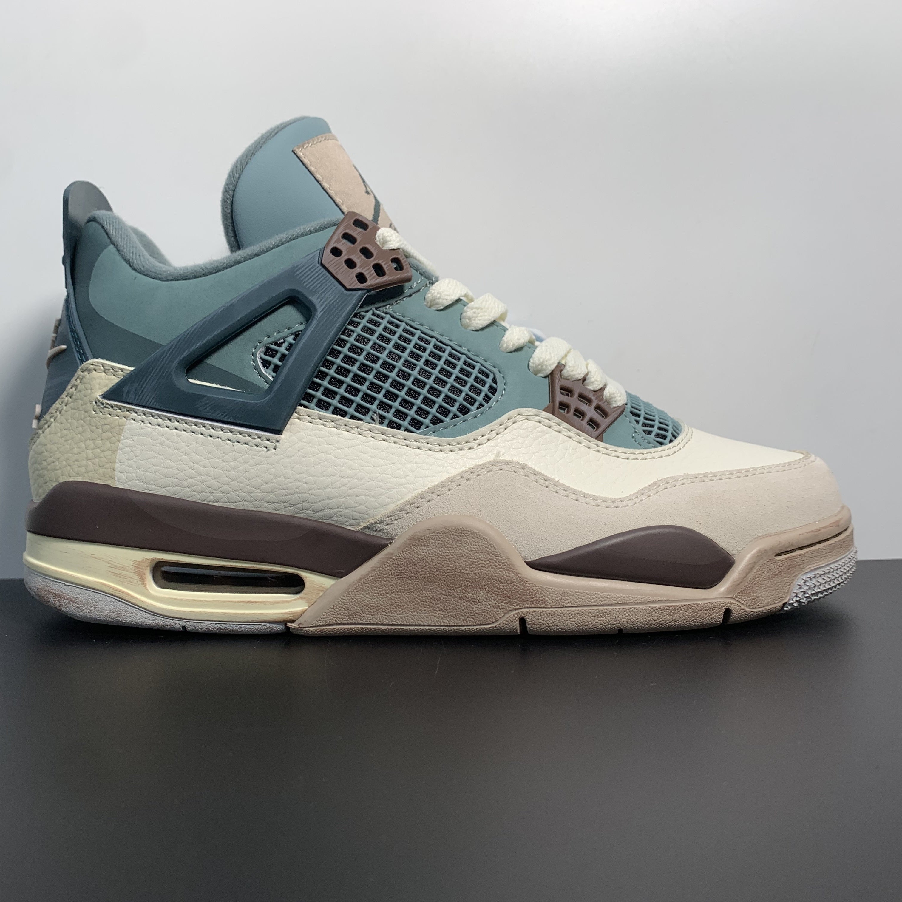 Air Jordan 4 Retro "Snorlax"