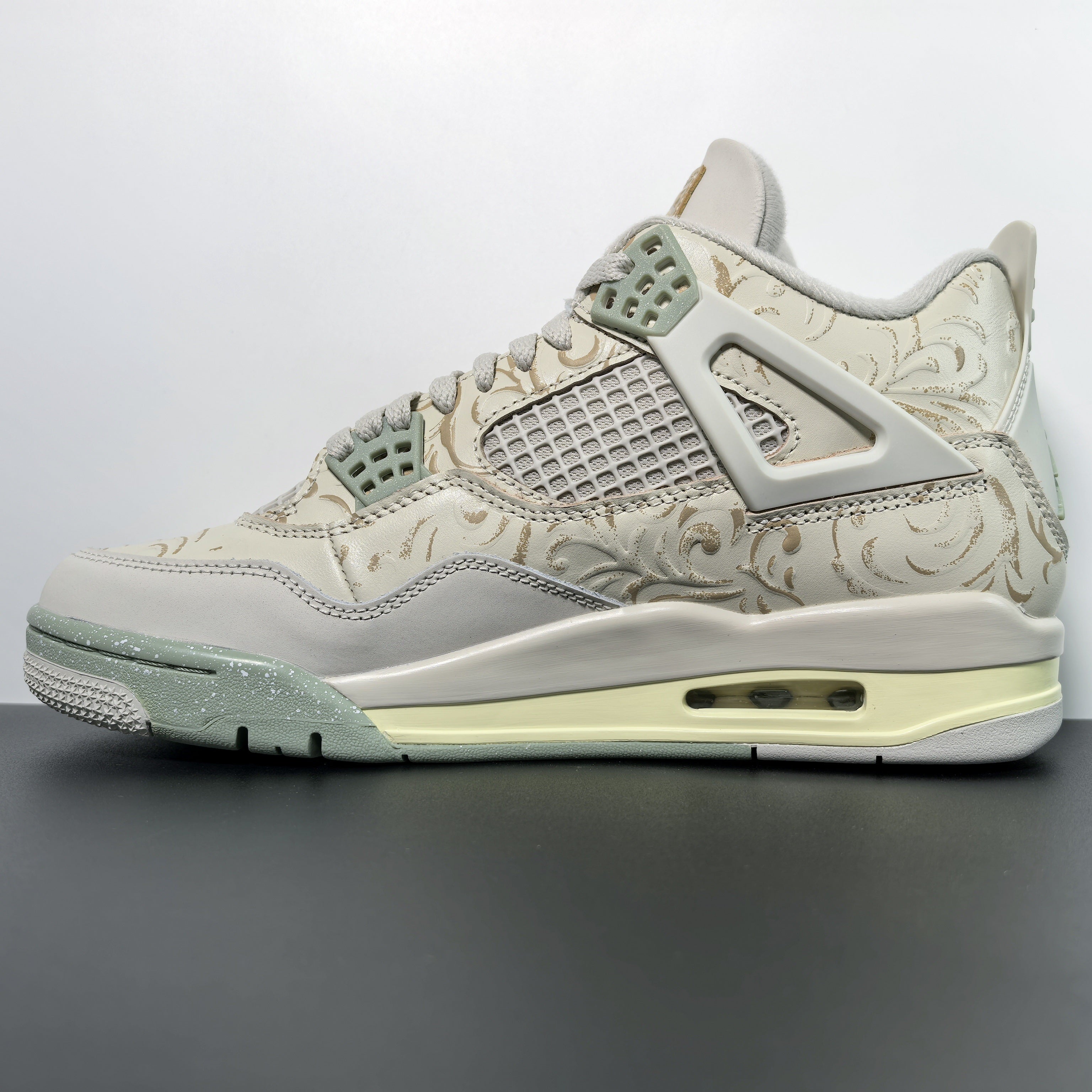 Nike Air Jordan 4 Retro SE "Somos Eternos"