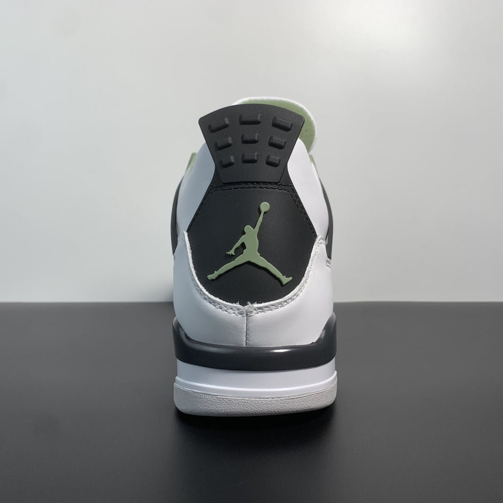 Nike Air Jordan 4 Retro "Seafoam"