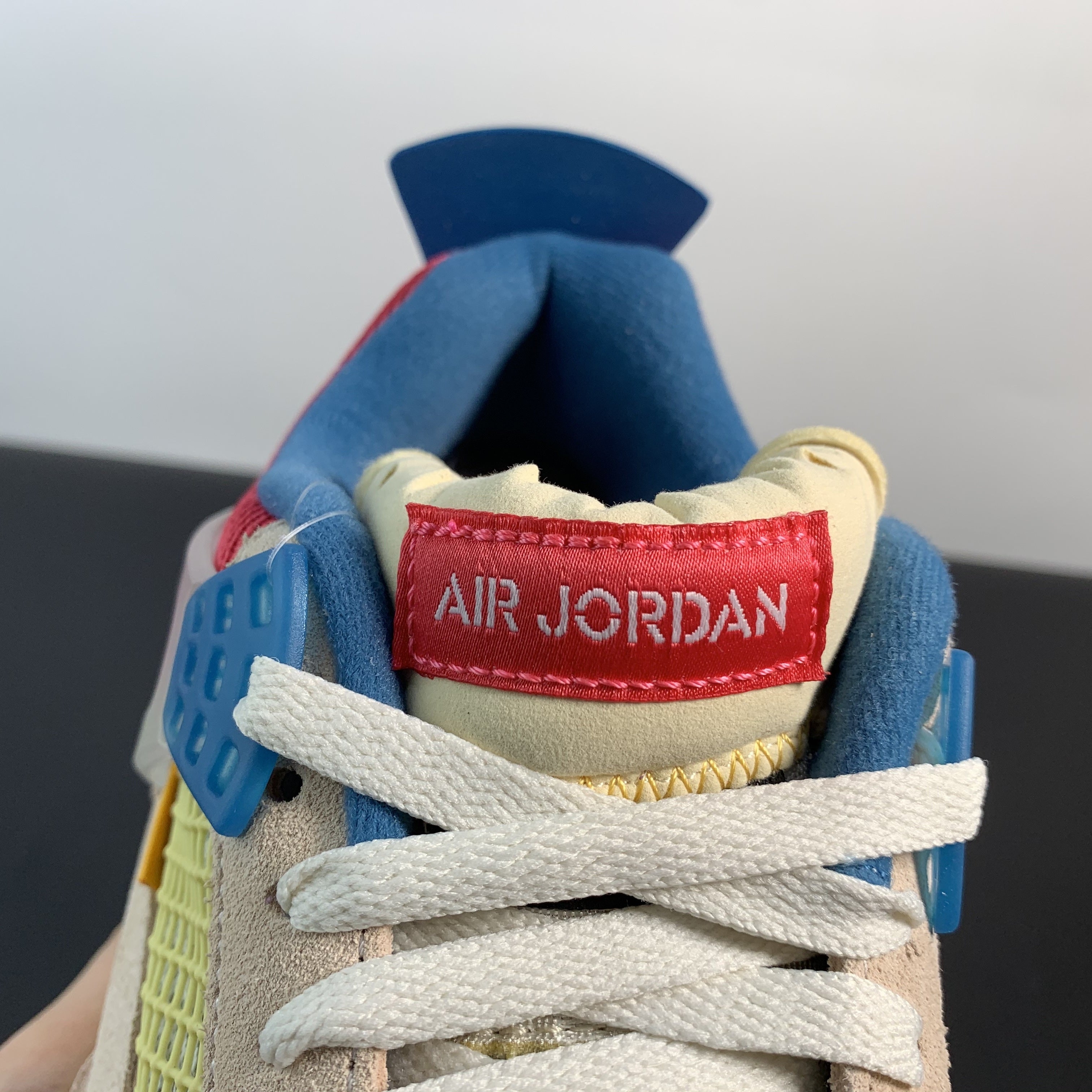 Union LA x Air Jordan 4 Retro "Guava Ice"