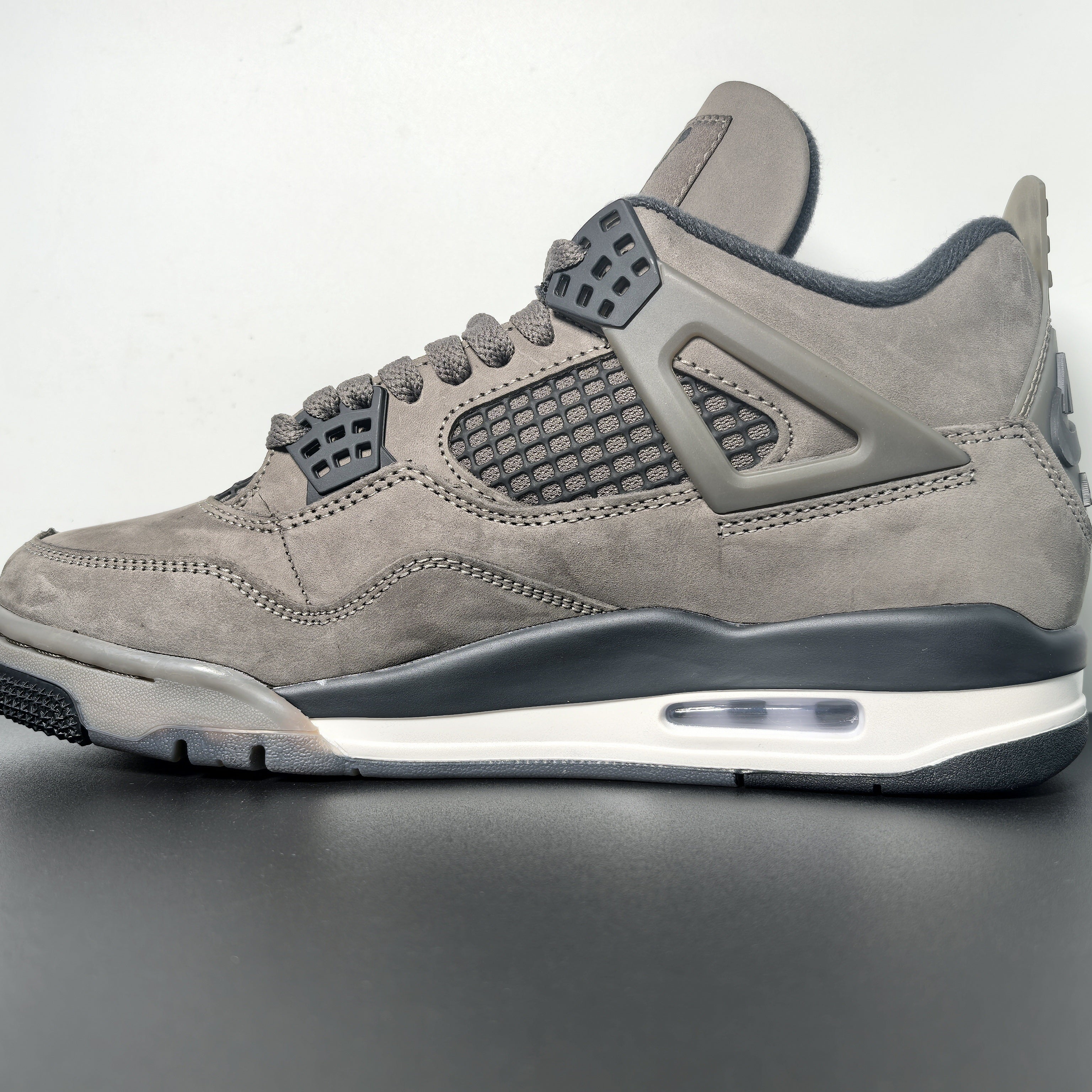Air Jordan 4 Retro "Cave Stone"