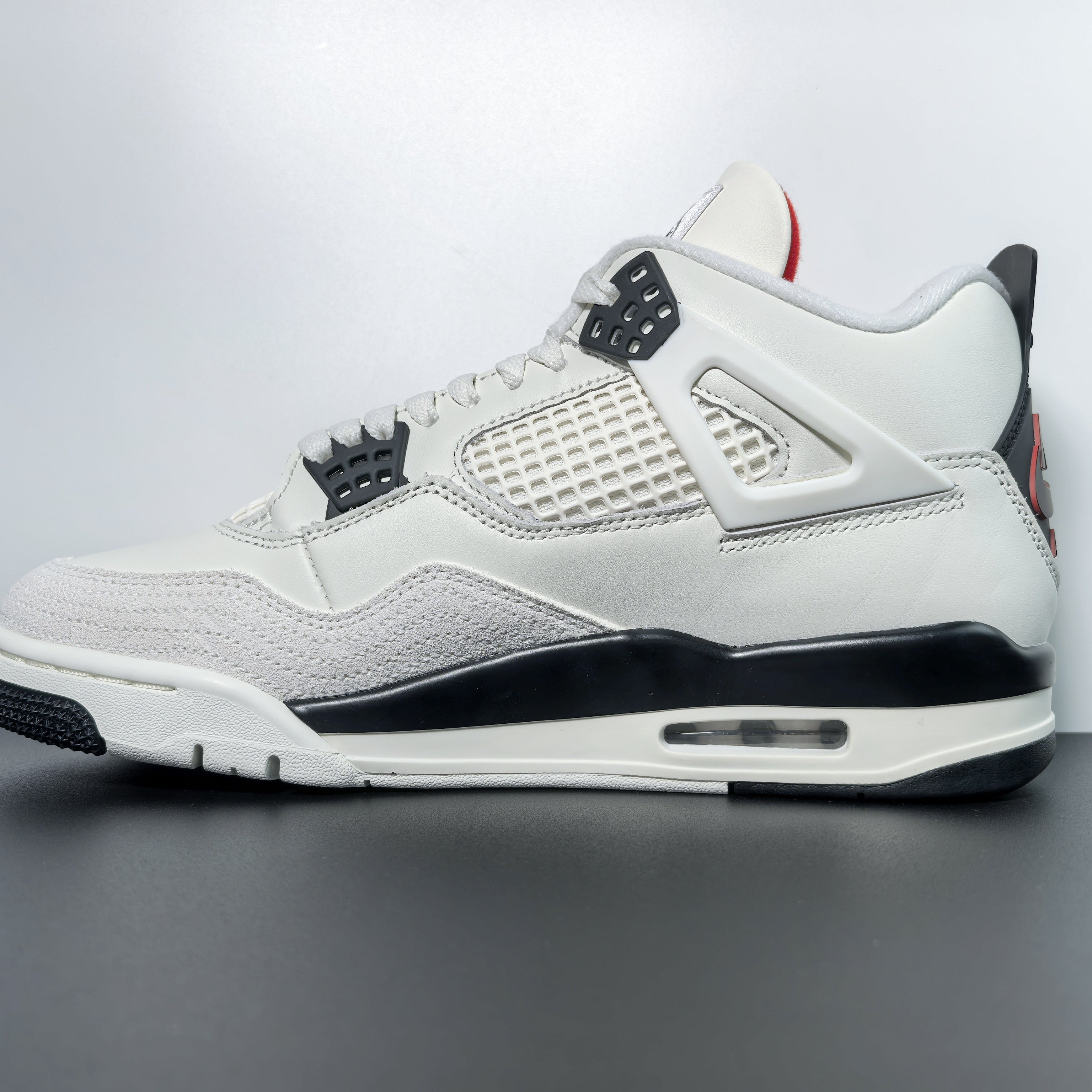 Nike Air Jordan 4 Retro OG "Flight Club"