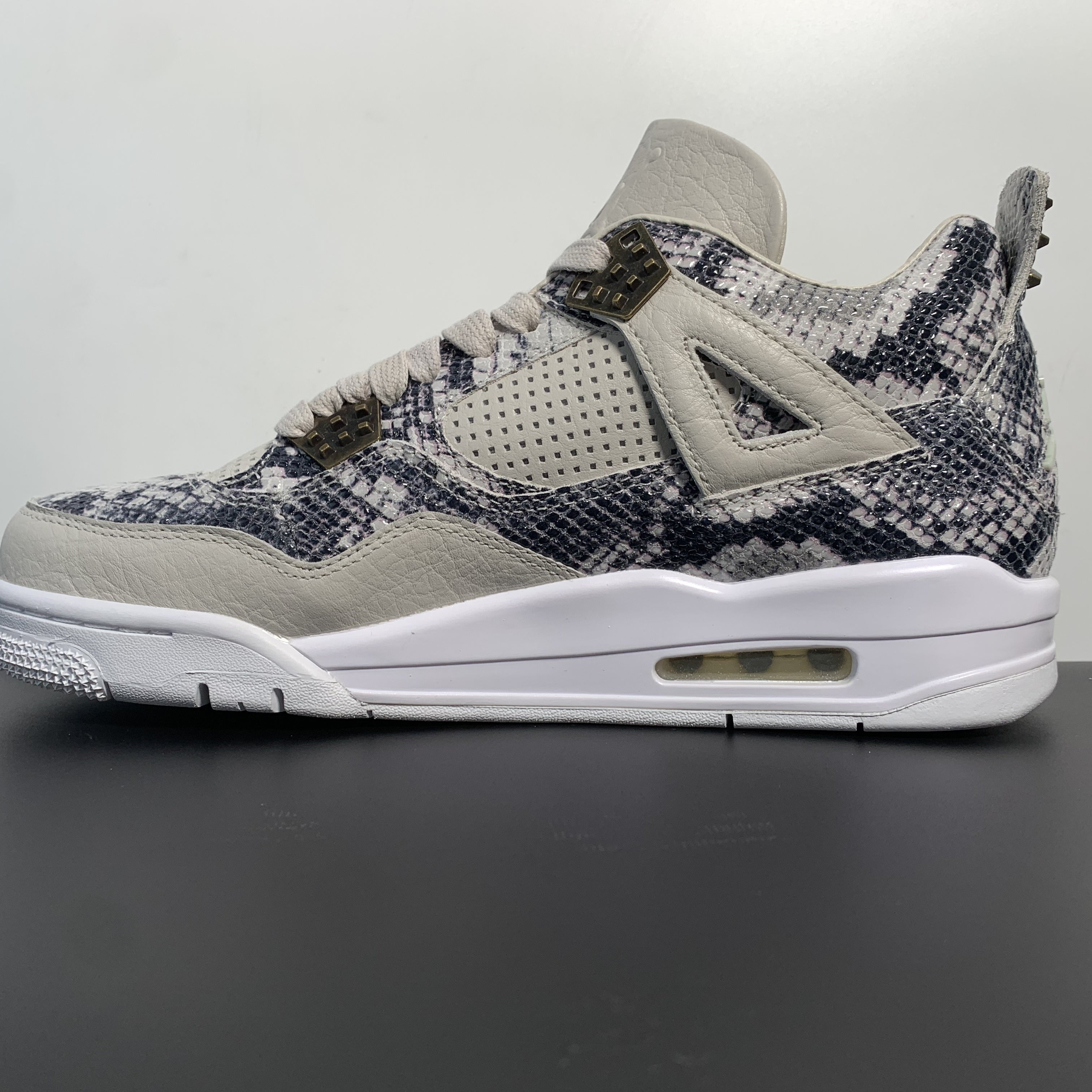 Nike Air Jordan 4 Retro Premium "Snakeskin"