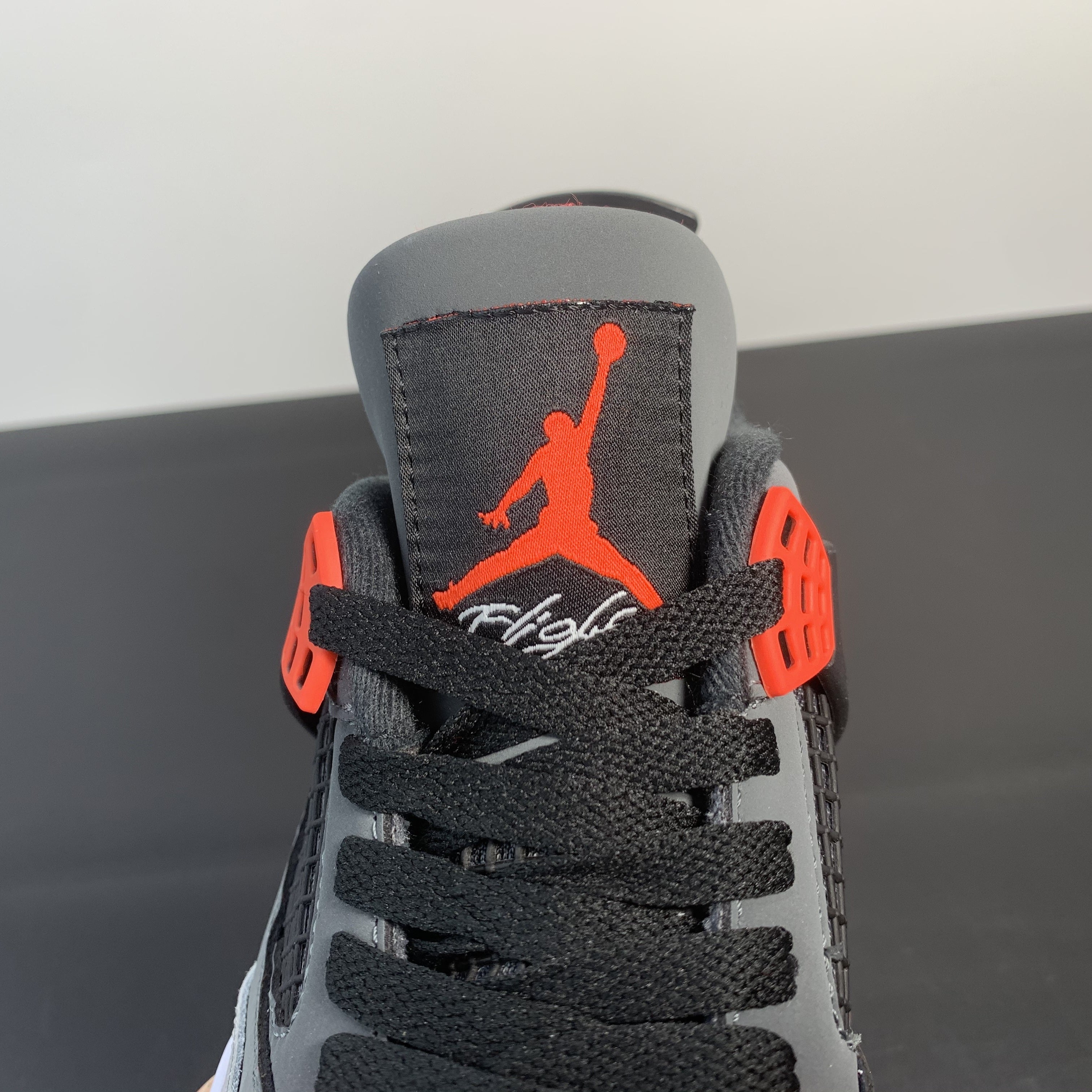 Nike Air Jordan 4 Retro "Infrared"