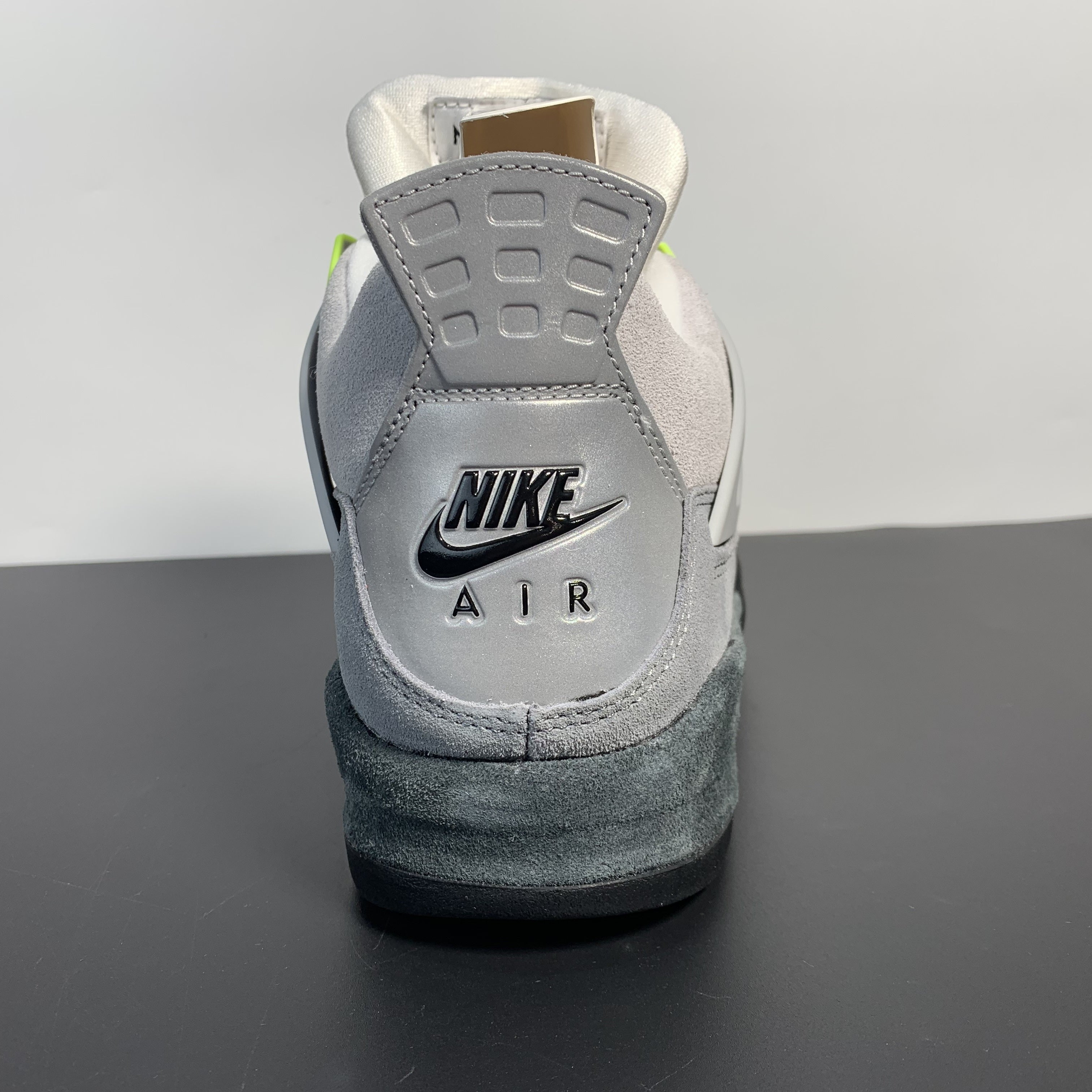 Nike Air Jordan 4 Retro SE "Neon 95"