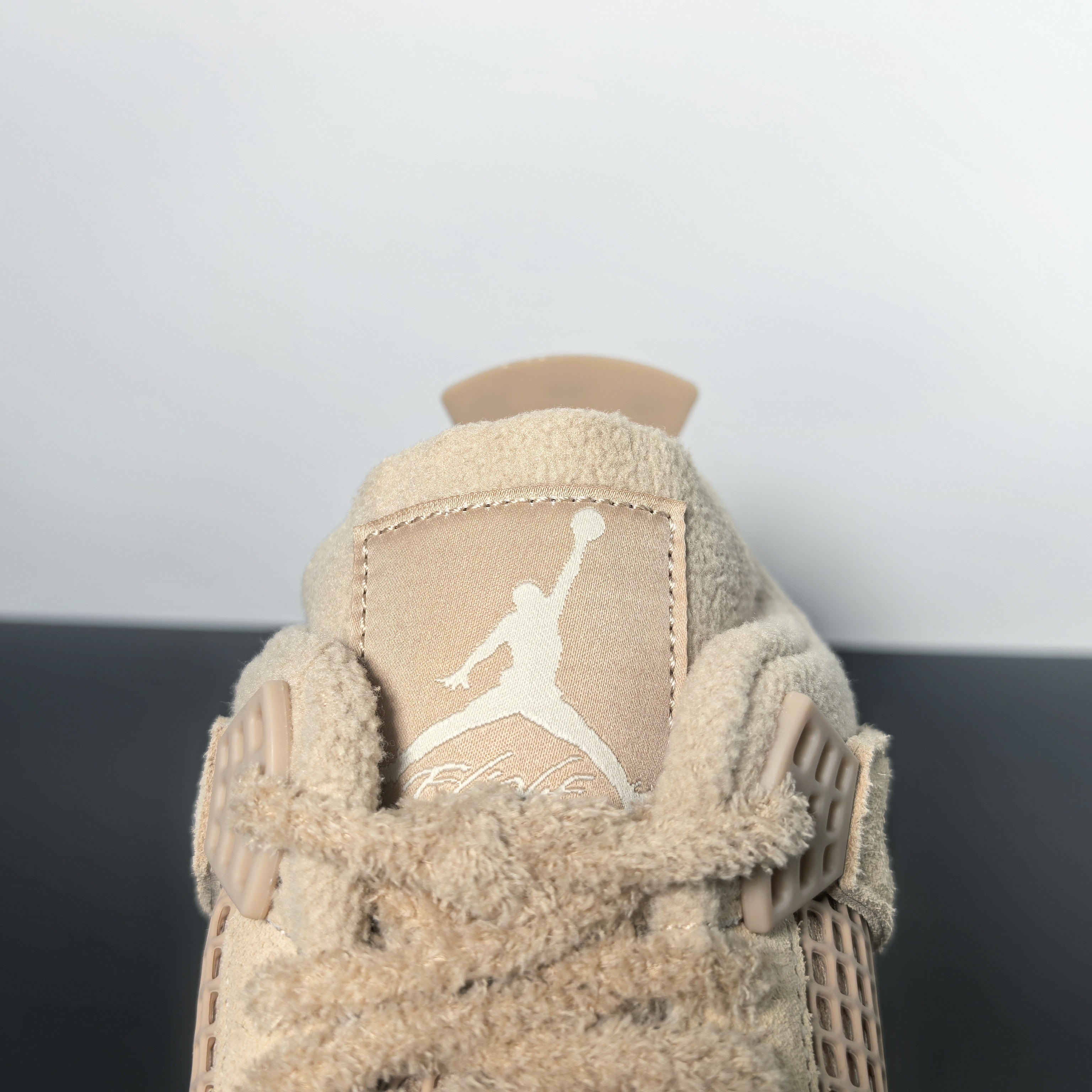 Air Jordan 4 Retro Women's "Cozy Girl"
