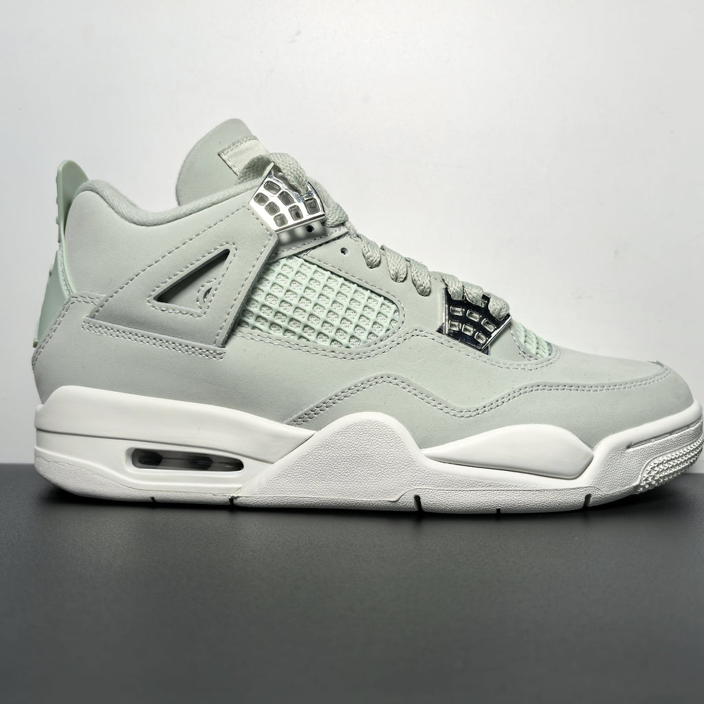 Nike Air Jordan 4 Retro "Seafoam"