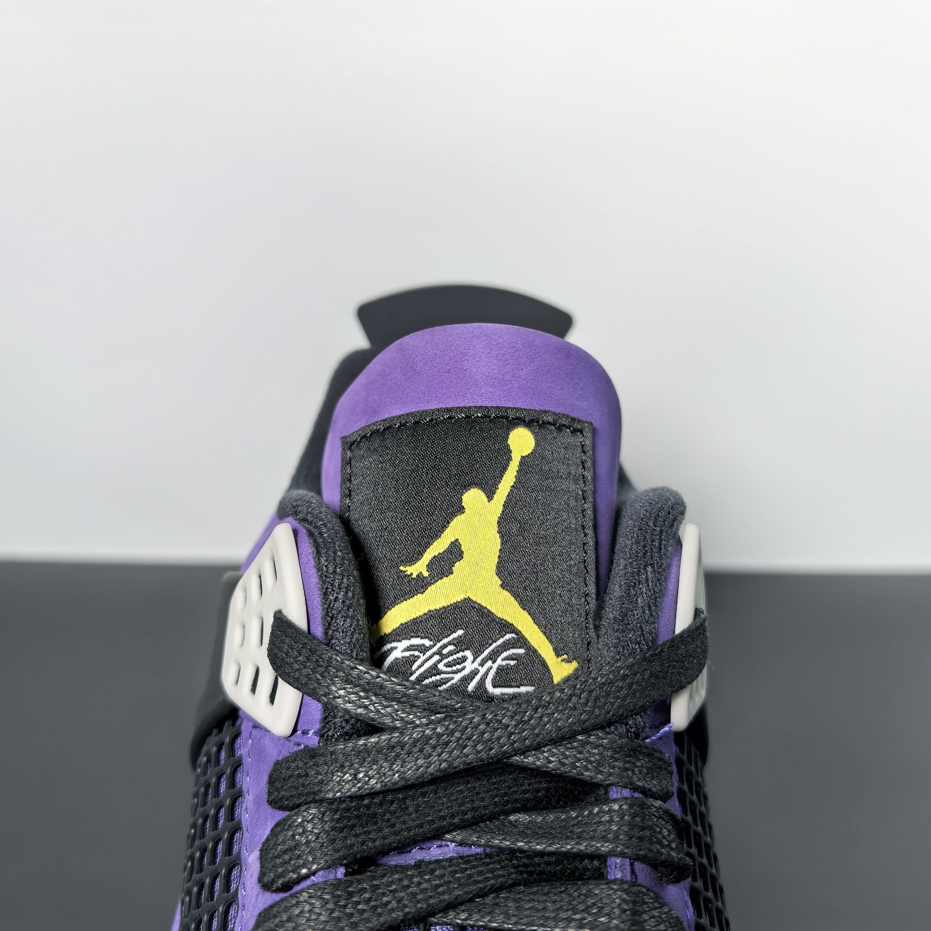 Nike Air Jordan 4 Retro OG "Lakers" / "Imperial Purple"