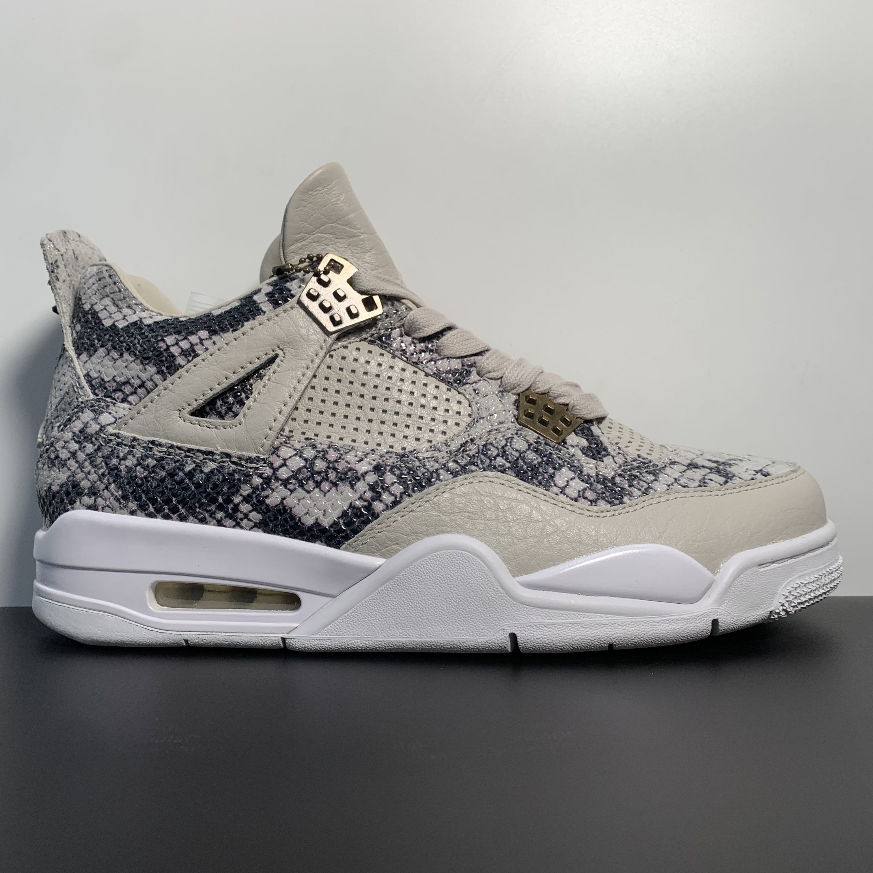 Nike Air Jordan 4 Retro Premium "Snakeskin"