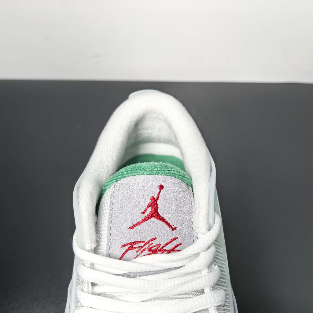 Air Jordan 4 RM “Pine Green”
