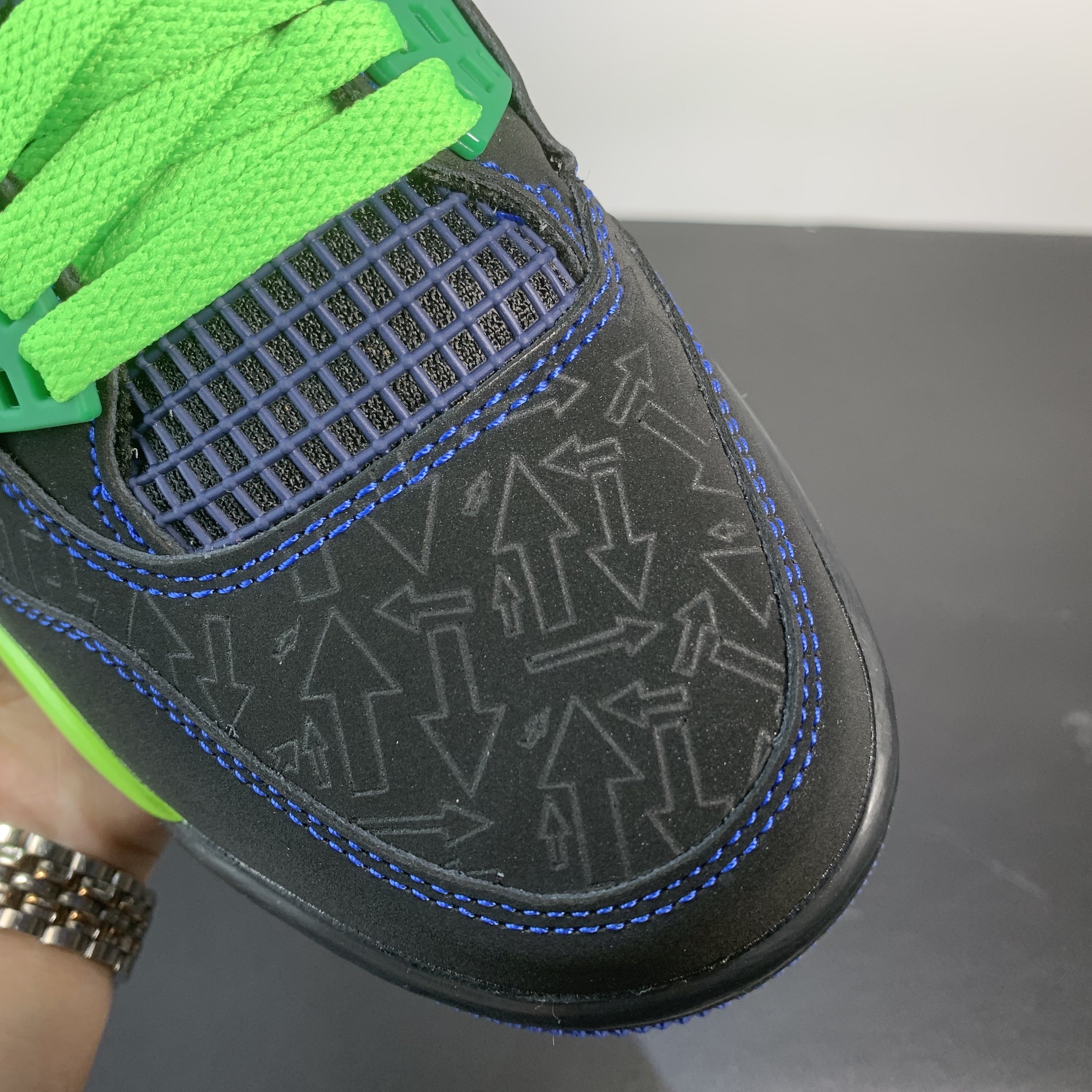 Air Jordan 4 Retro "Doernbecher" (Superman)
