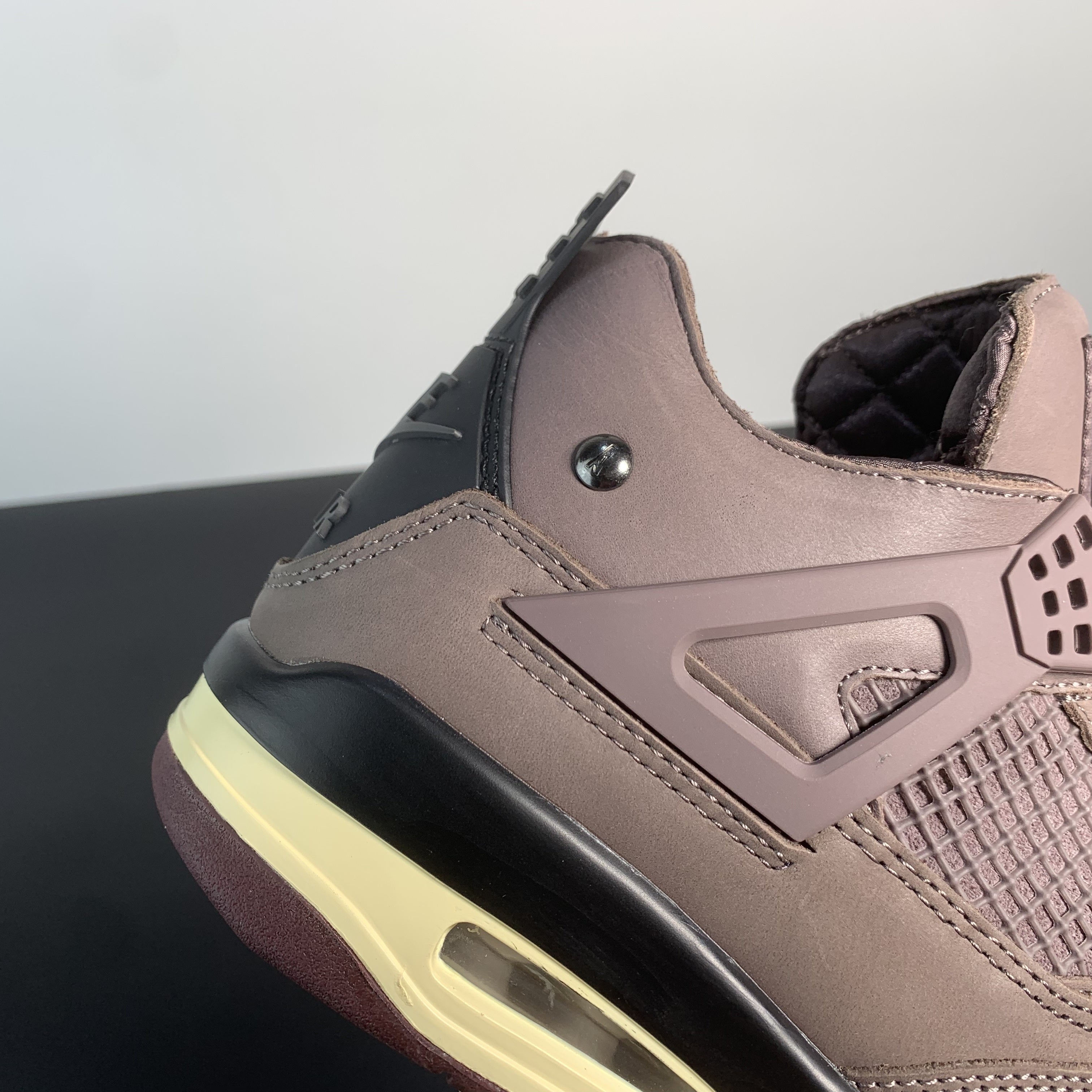 A Ma Maniére x Air Jordan 4 Retro "Violet Ore"