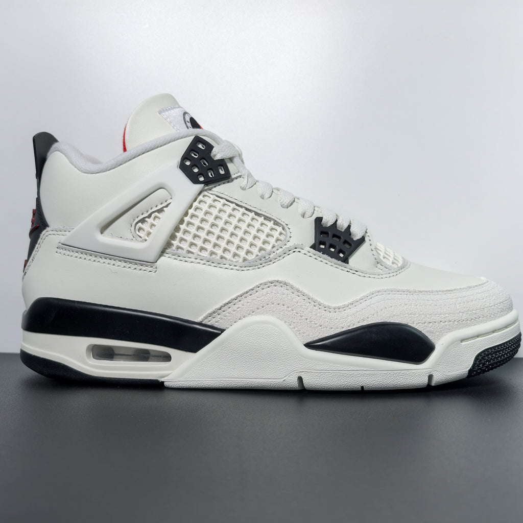 Nike Air Jordan 4 Retro OG "Flight Club"