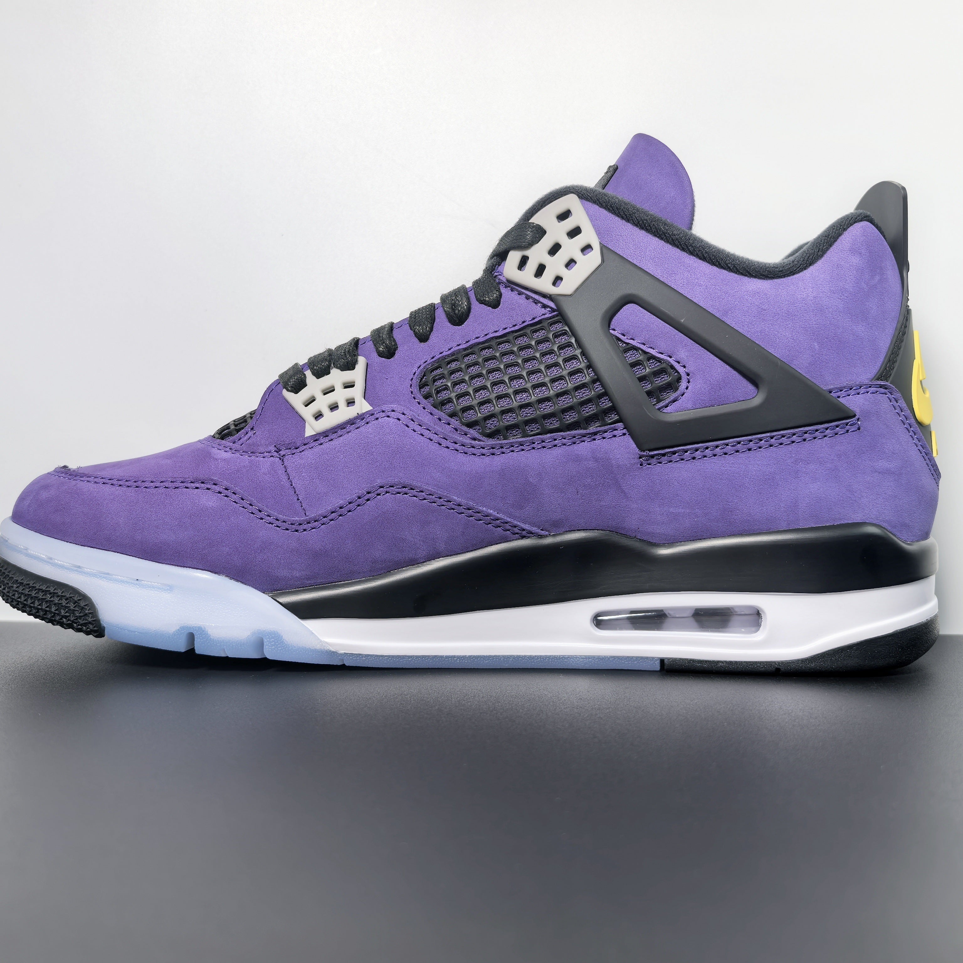 Nike Air Jordan 4 Retro OG "Lakers" / "Imperial Purple"
