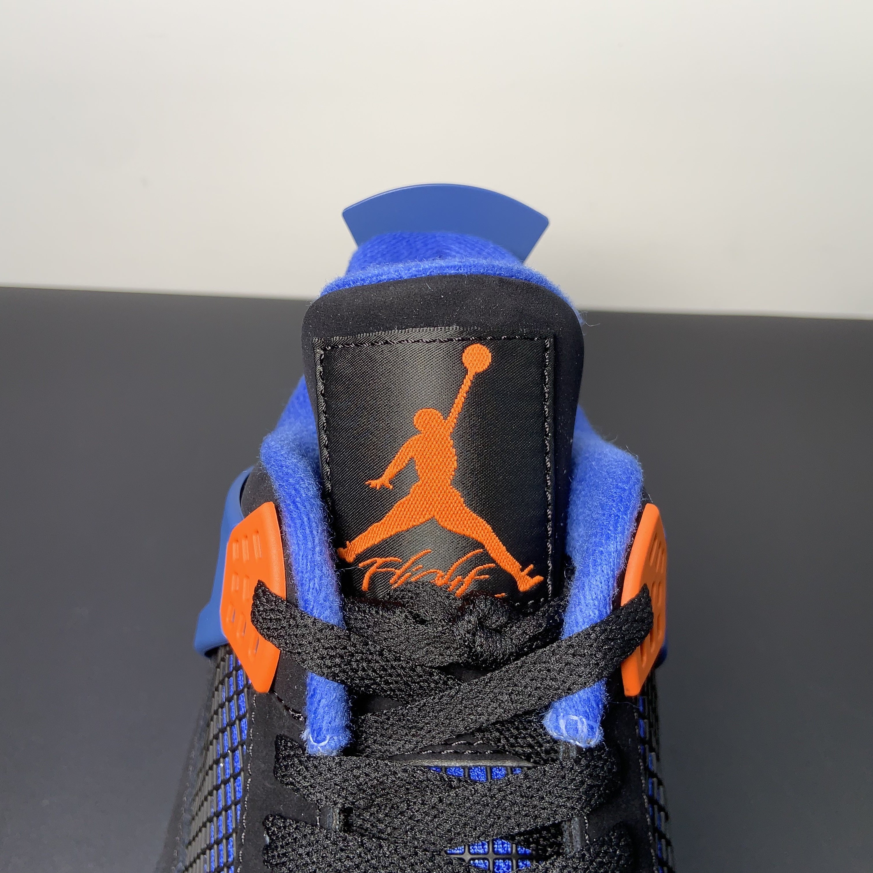 Air Jordan 4 Retro "Cavs" (Cleveland Cavaliers)