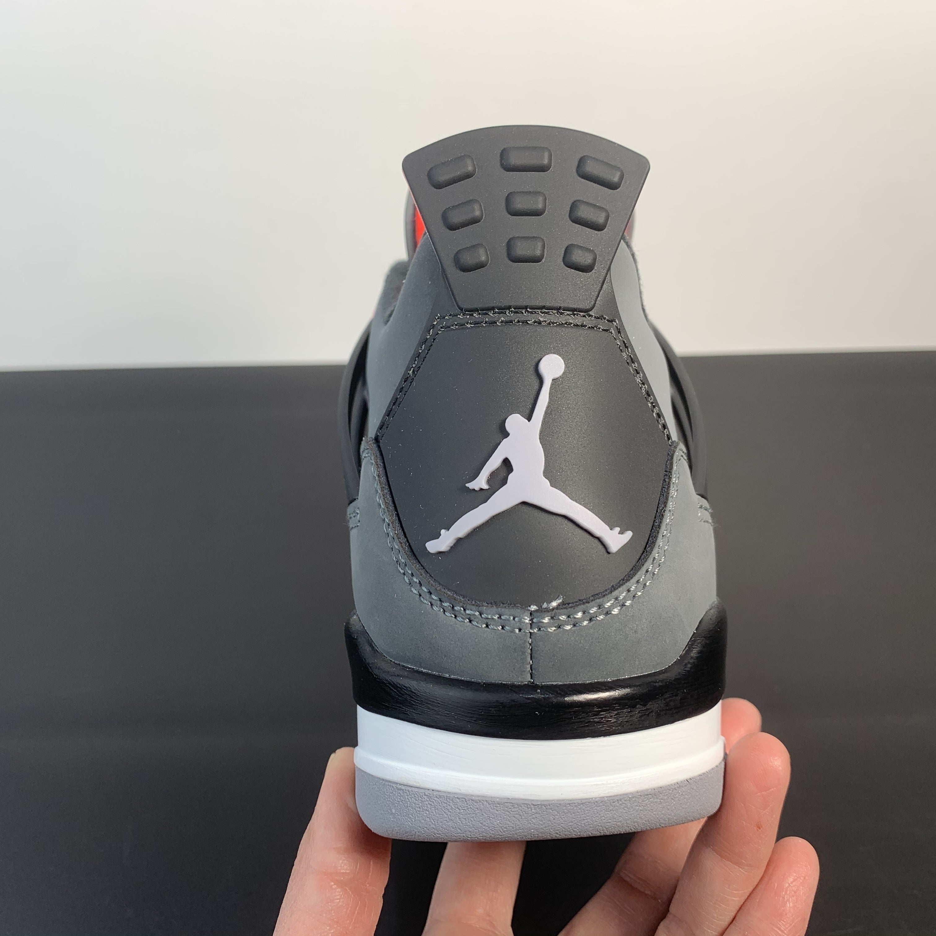 Nike Air Jordan 4 Retro "Infrared"