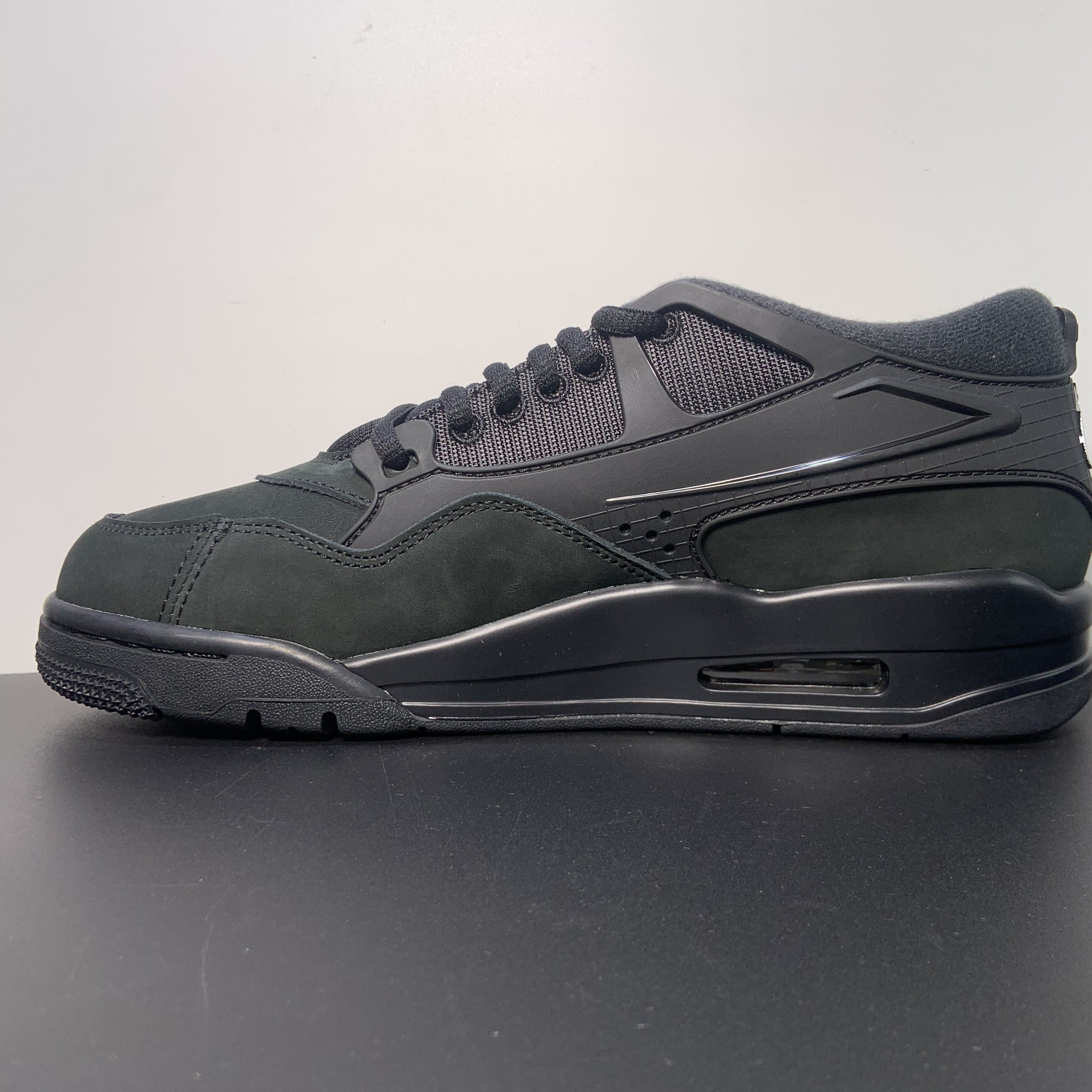 Air Jordan 4 RM "Black Cat"