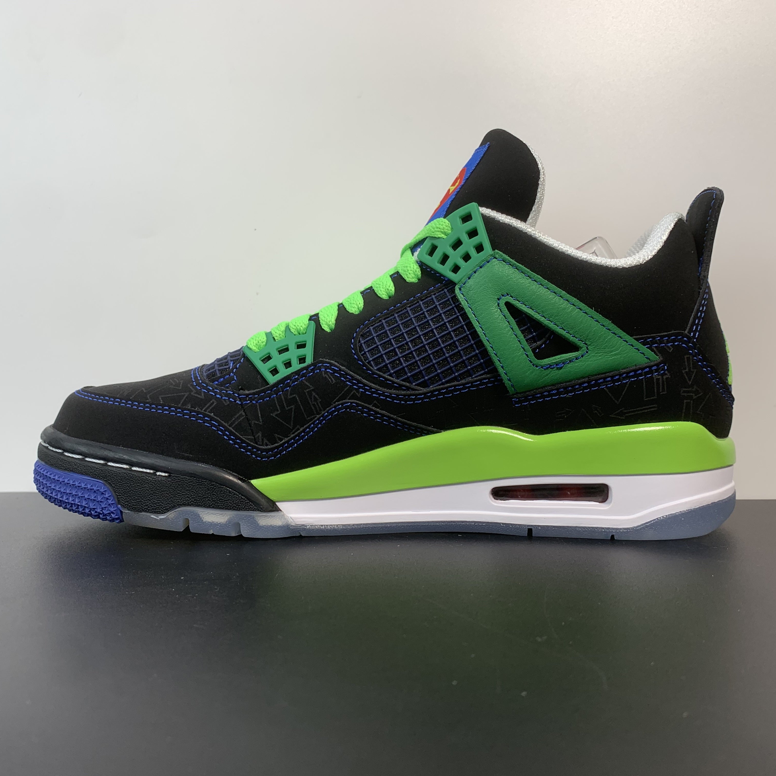 Air Jordan 4 Retro "Doernbecher" (Superman)