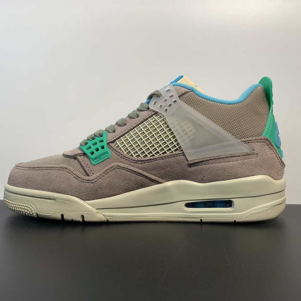 Union LA x Air Jordan 4 Retro "Taupe Haze"