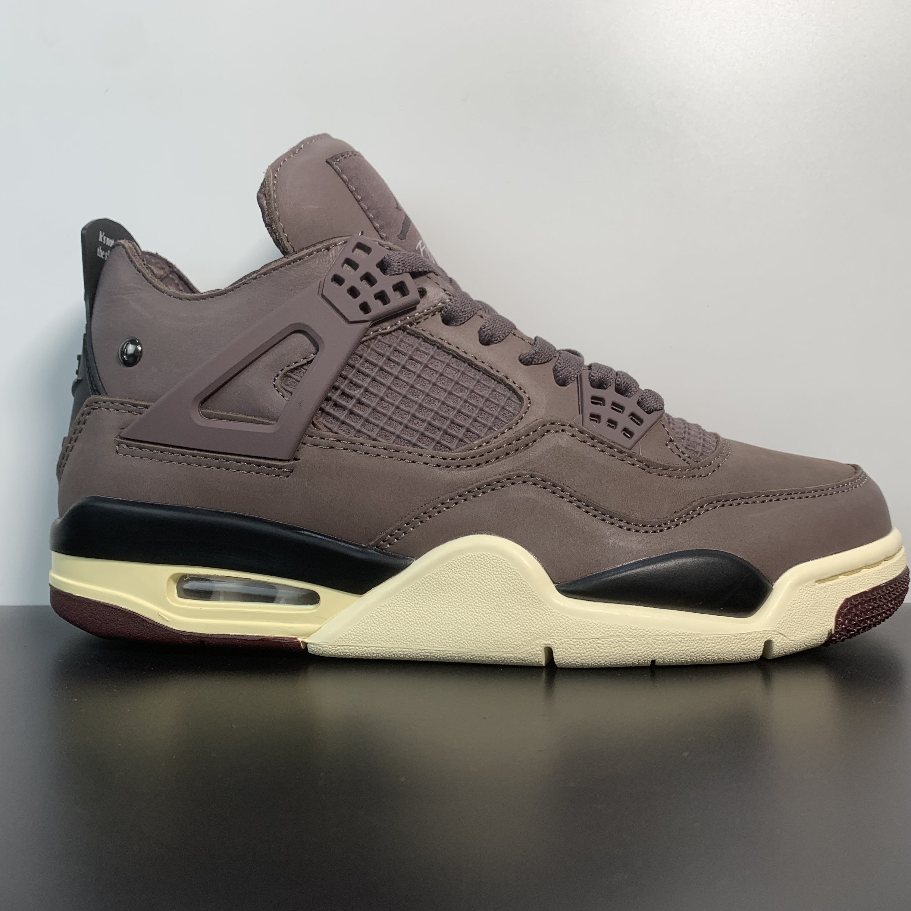 A Ma Maniére x Air Jordan 4 Retro "Violet Ore"