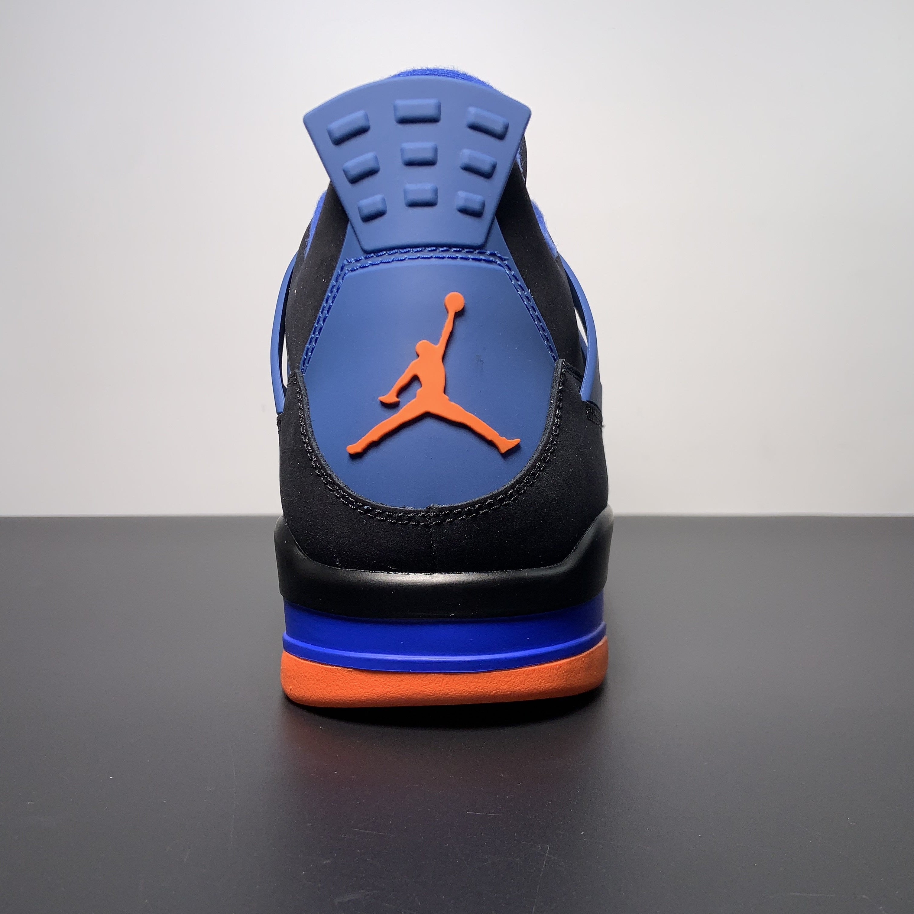 Air Jordan 4 Retro "Cavs" (Cleveland Cavaliers)