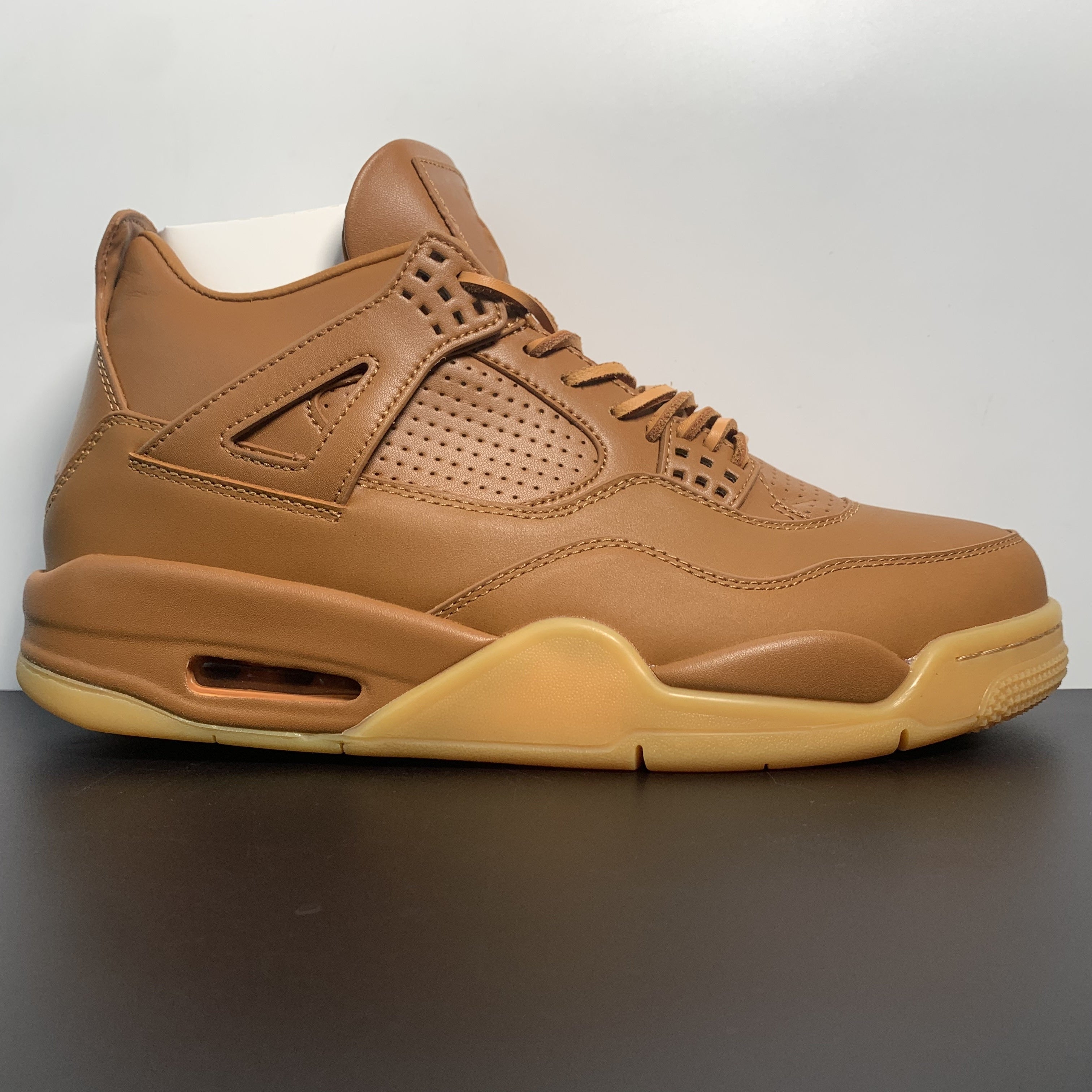 Air Jordan 4 Retro Premium "Ginger"